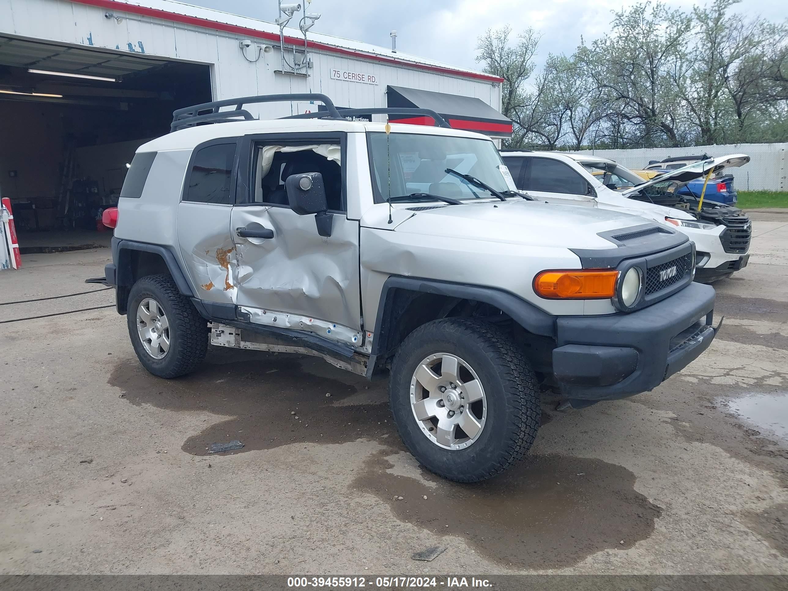 TOYOTA FJ CRUISER 2007 jtebu11f570089785