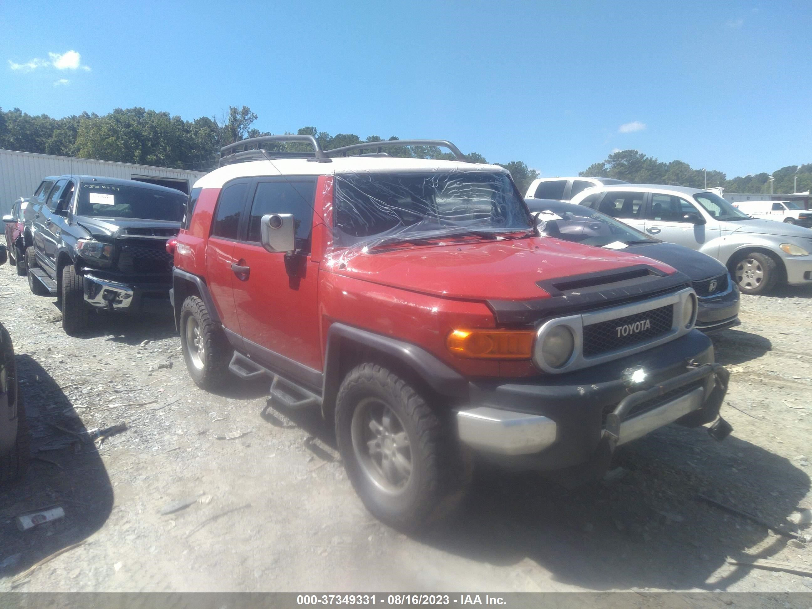 TOYOTA FJ CRUISER 2007 jtebu11f770020015