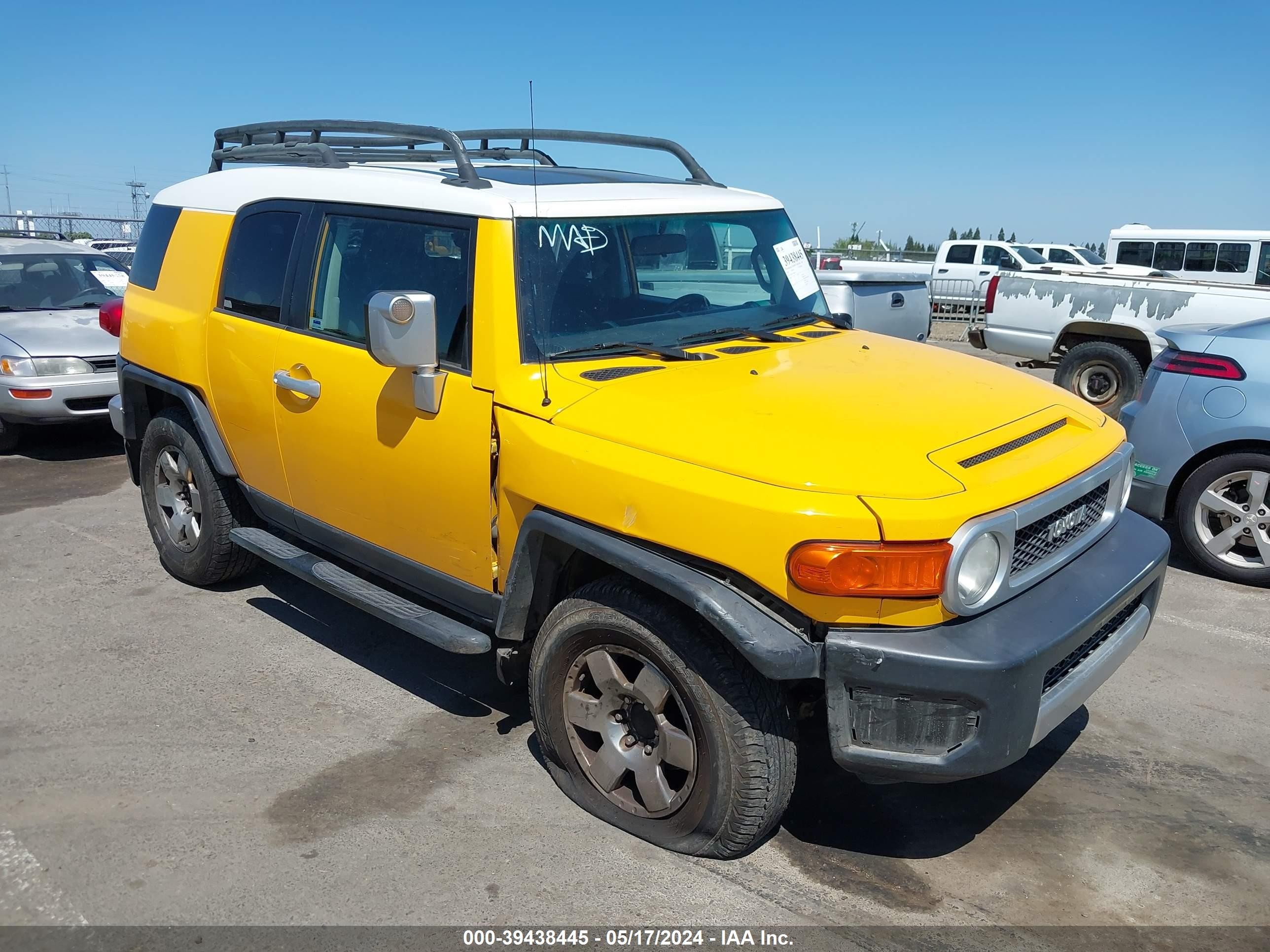 TOYOTA FJ CRUISER 2007 jtebu11f770064239