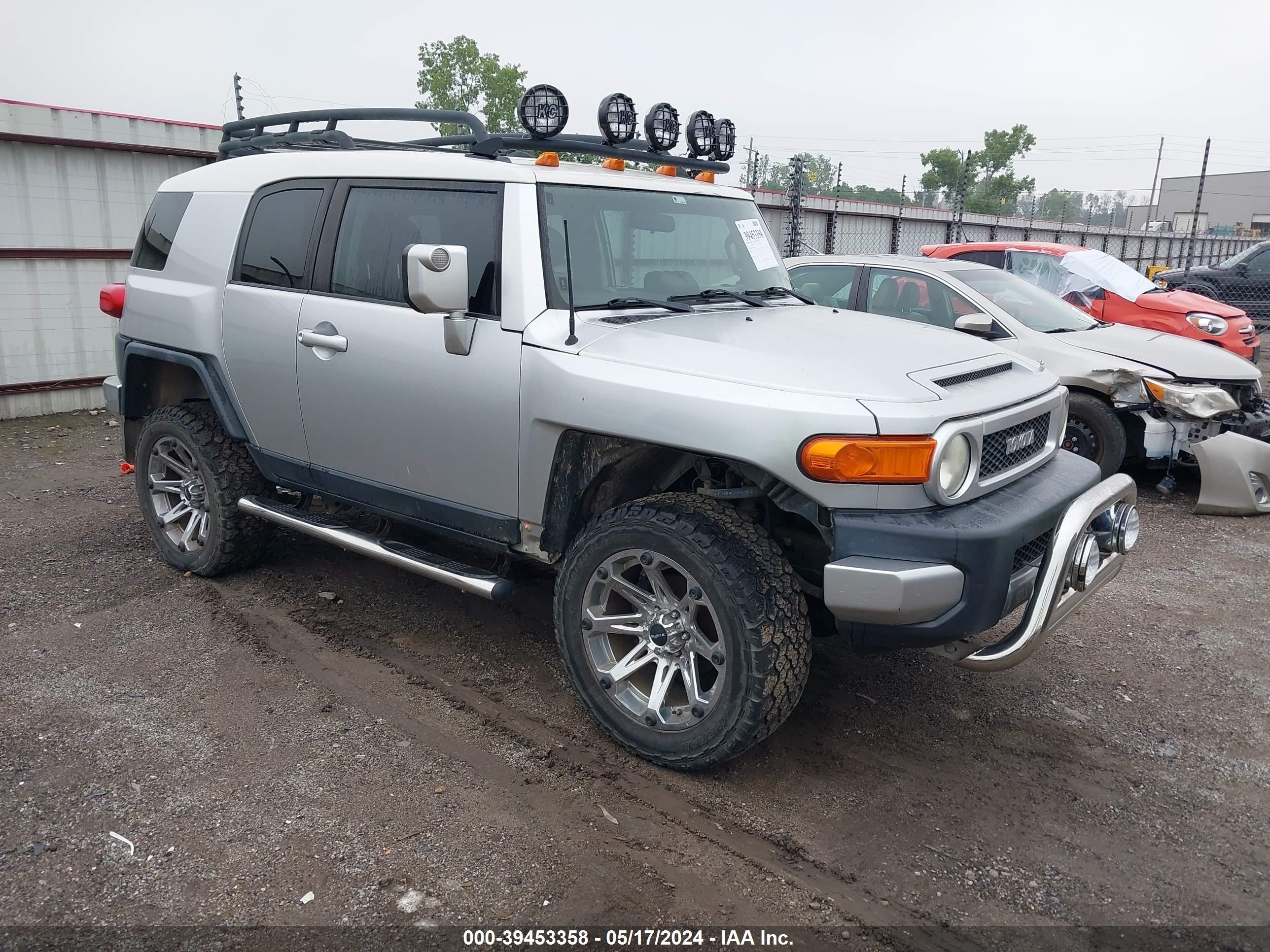 TOYOTA FJ CRUISER 2007 jtebu11f870088131