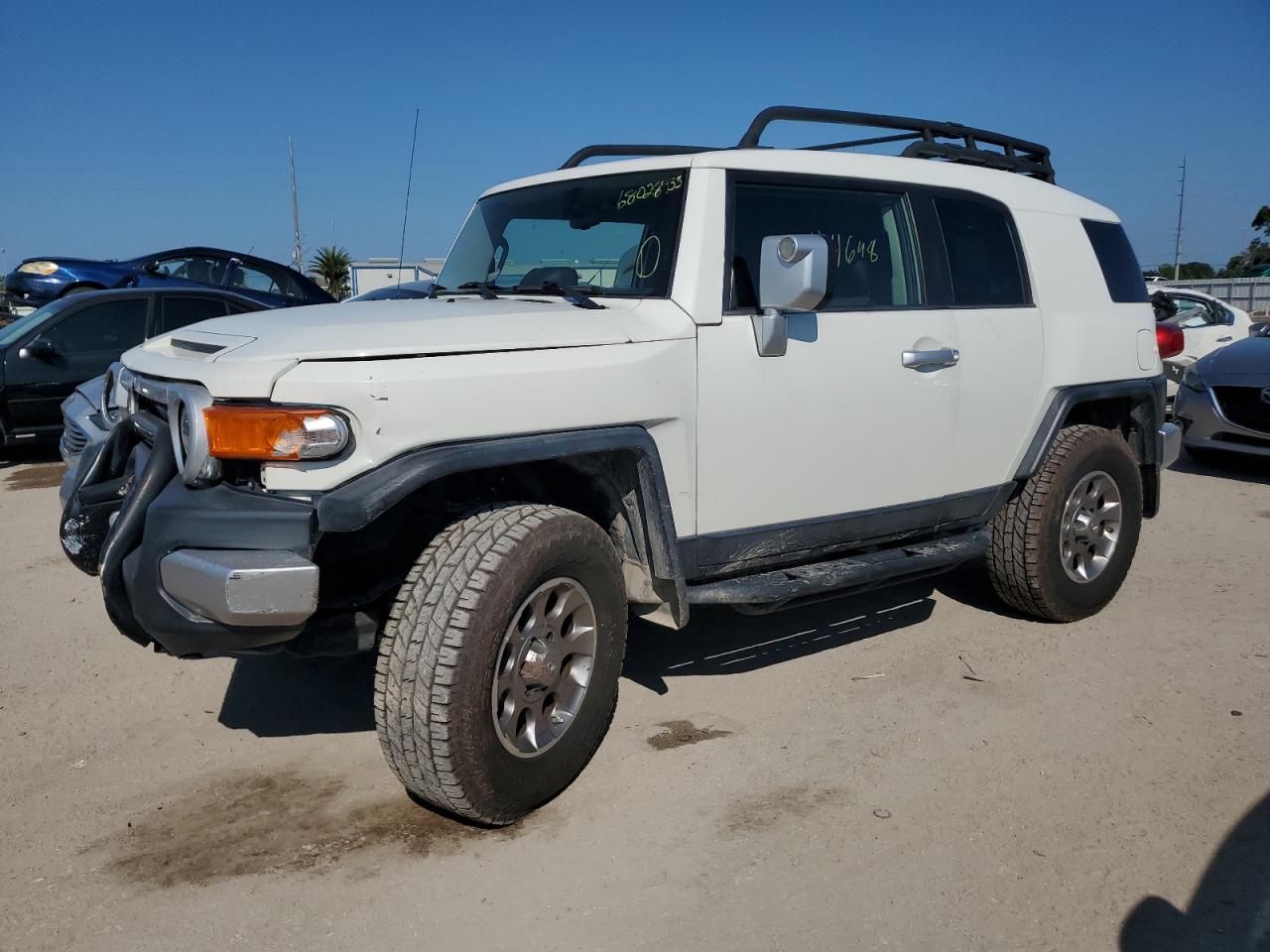 TOYOTA FJ CRUISER 2011 jtebu4bf0bk101354