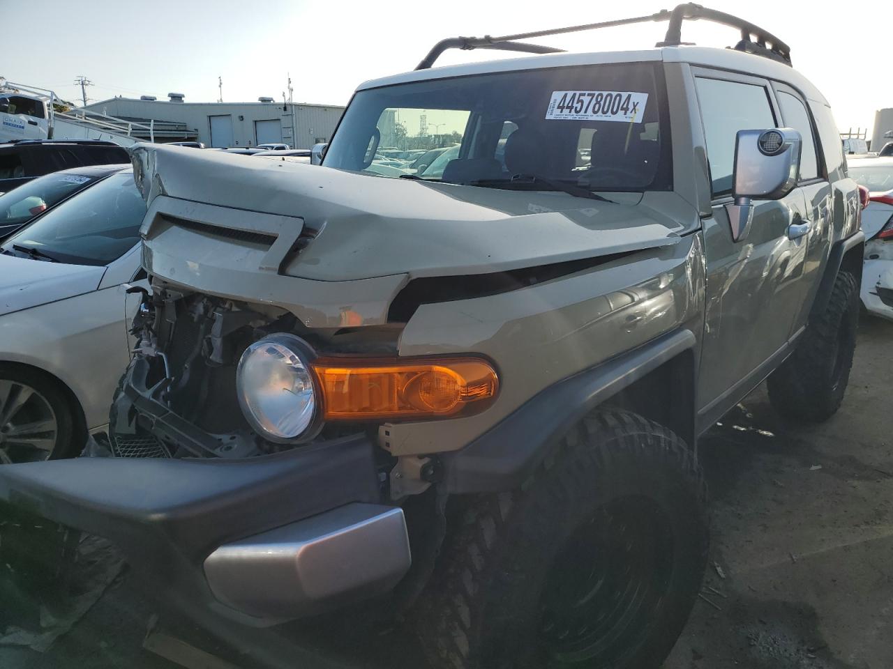 TOYOTA FJ CRUISER 2014 jtebu4bf7ek181644