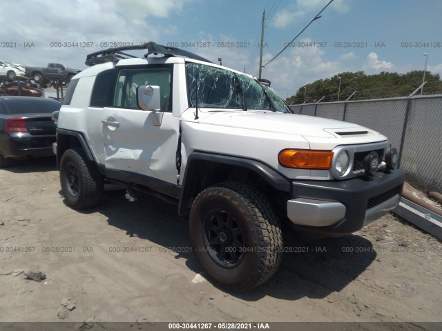 TOYOTA FJ CRUISER 2011 jtebu4bf8bk104440