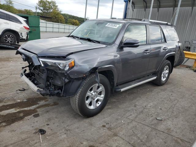 TOYOTA 4RUNNER SR 2019 jtebu5jr0k5641674