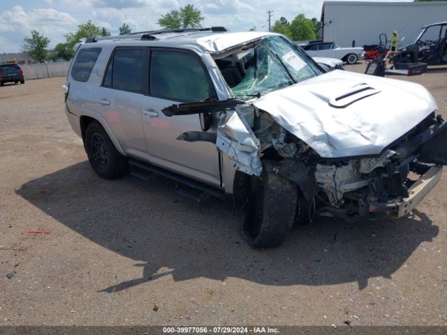 TOYOTA 4RUNNER 2018 jtebu5jr1j5529058