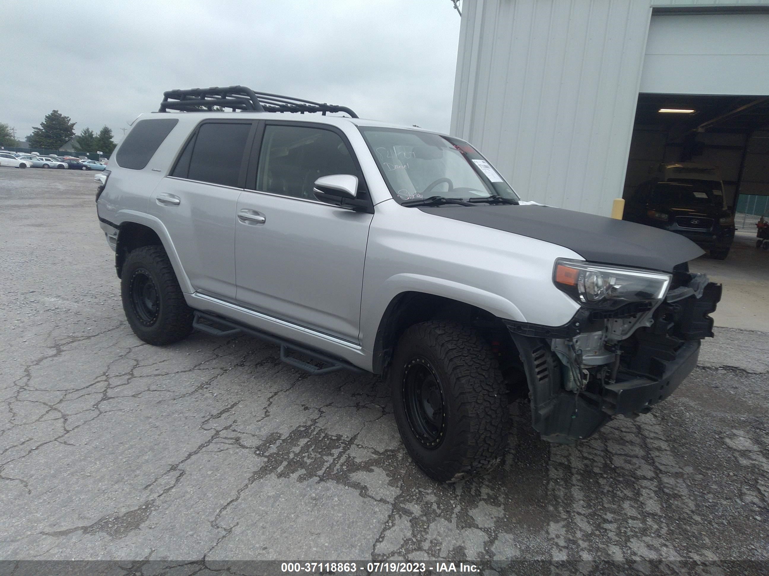 TOYOTA 4RUNNER 2017 jtebu5jr3h5481119