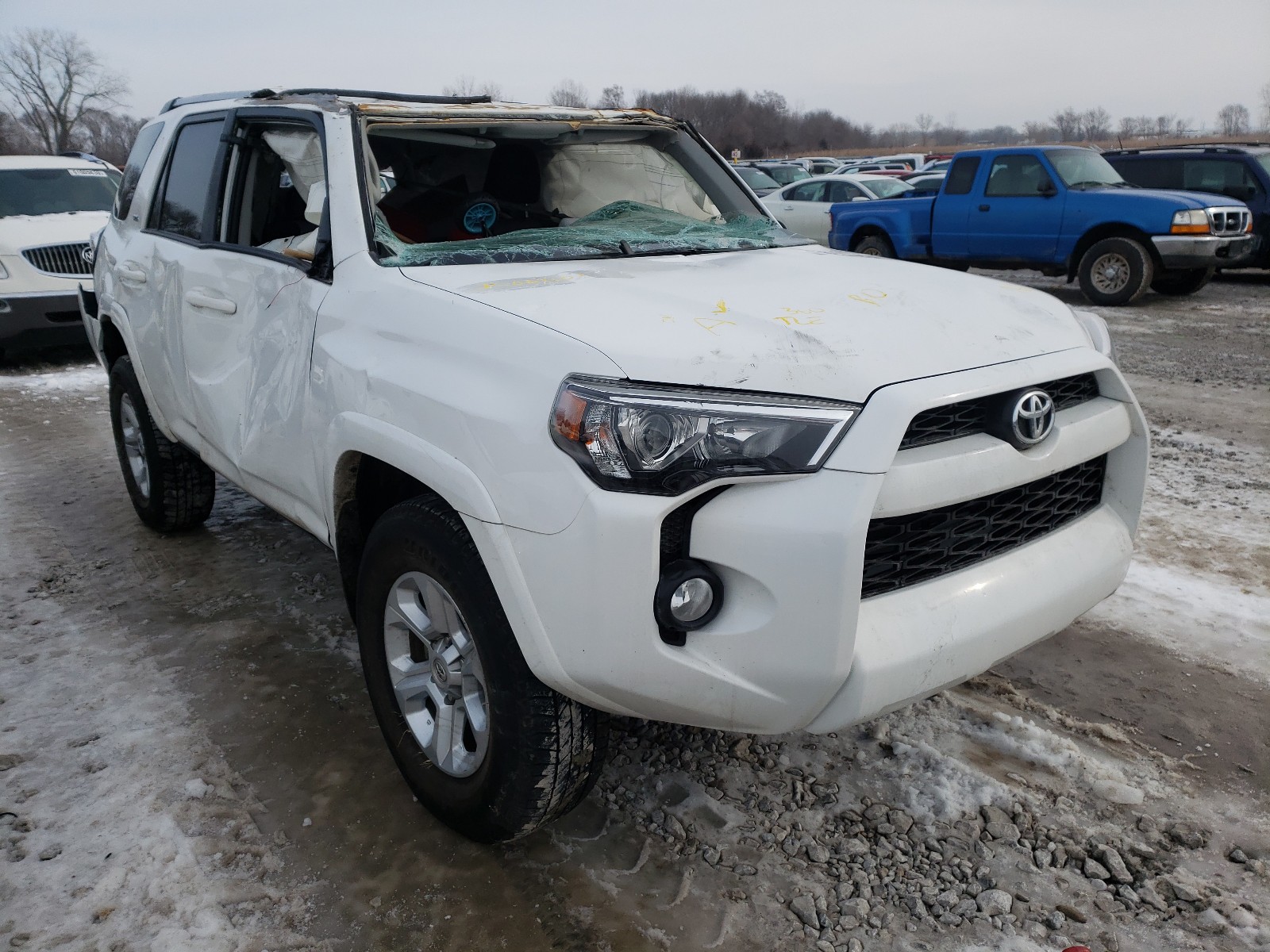 TOYOTA 4RUNNER SR 2019 jtebu5jr4k5631424