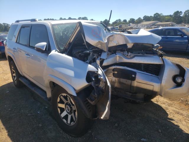 TOYOTA 4RUNNER SR 2019 jtebu5jr5k5633585