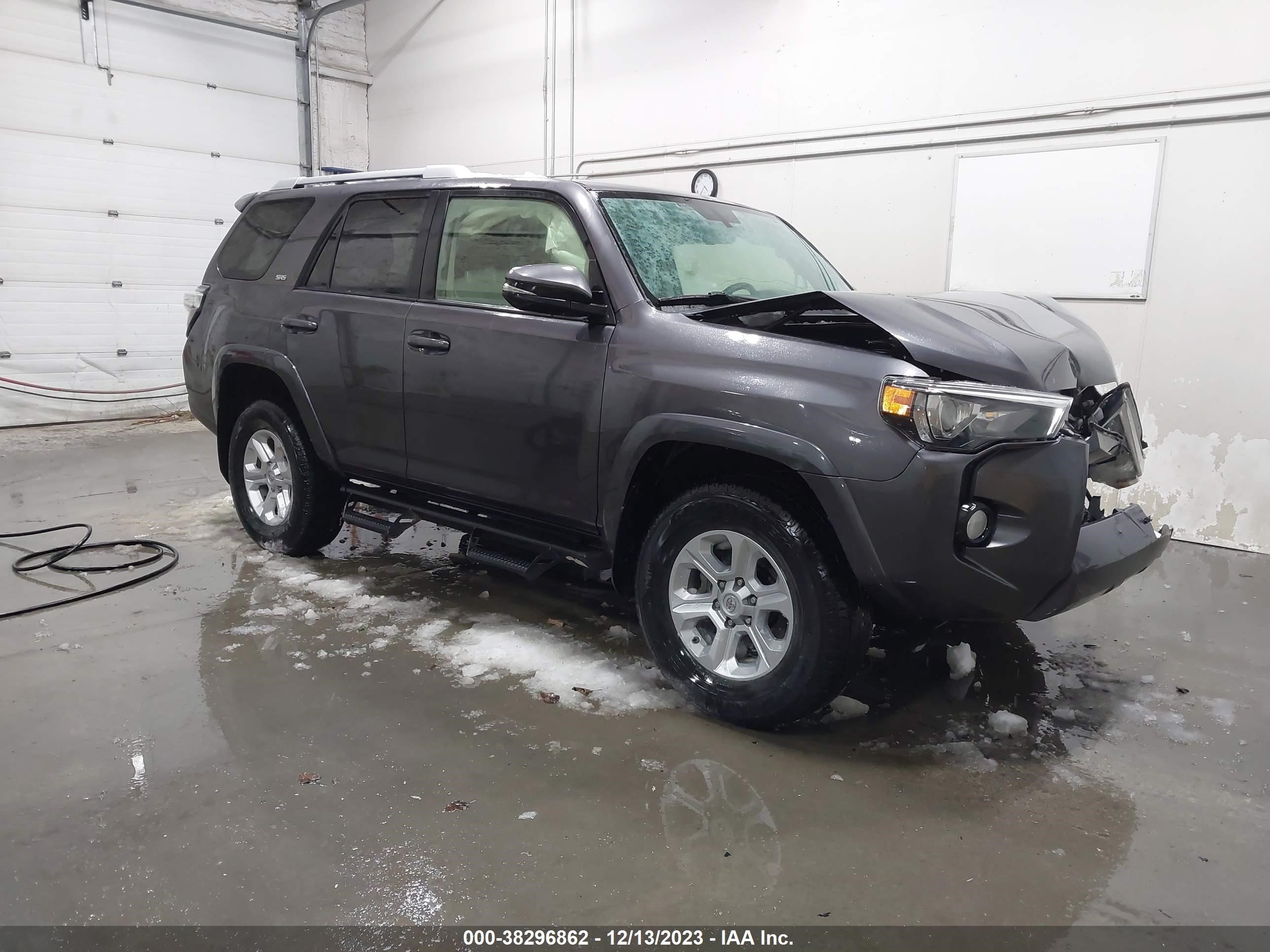 TOYOTA 4RUNNER 2018 jtebu5jr6j5548012