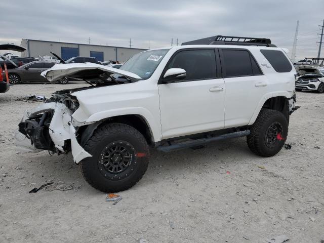 TOYOTA 4RUNNER SR 2020 jtebu5jr6l5767295