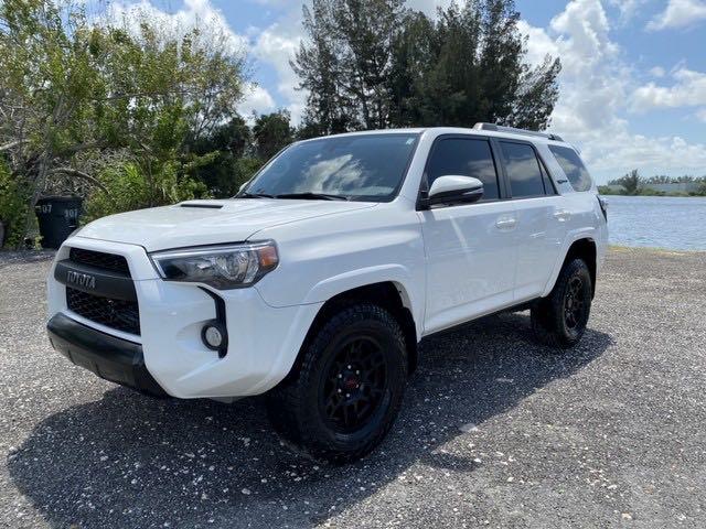 TOYOTA 4RUNNER SR 2017 jtebu5jr7h5469409