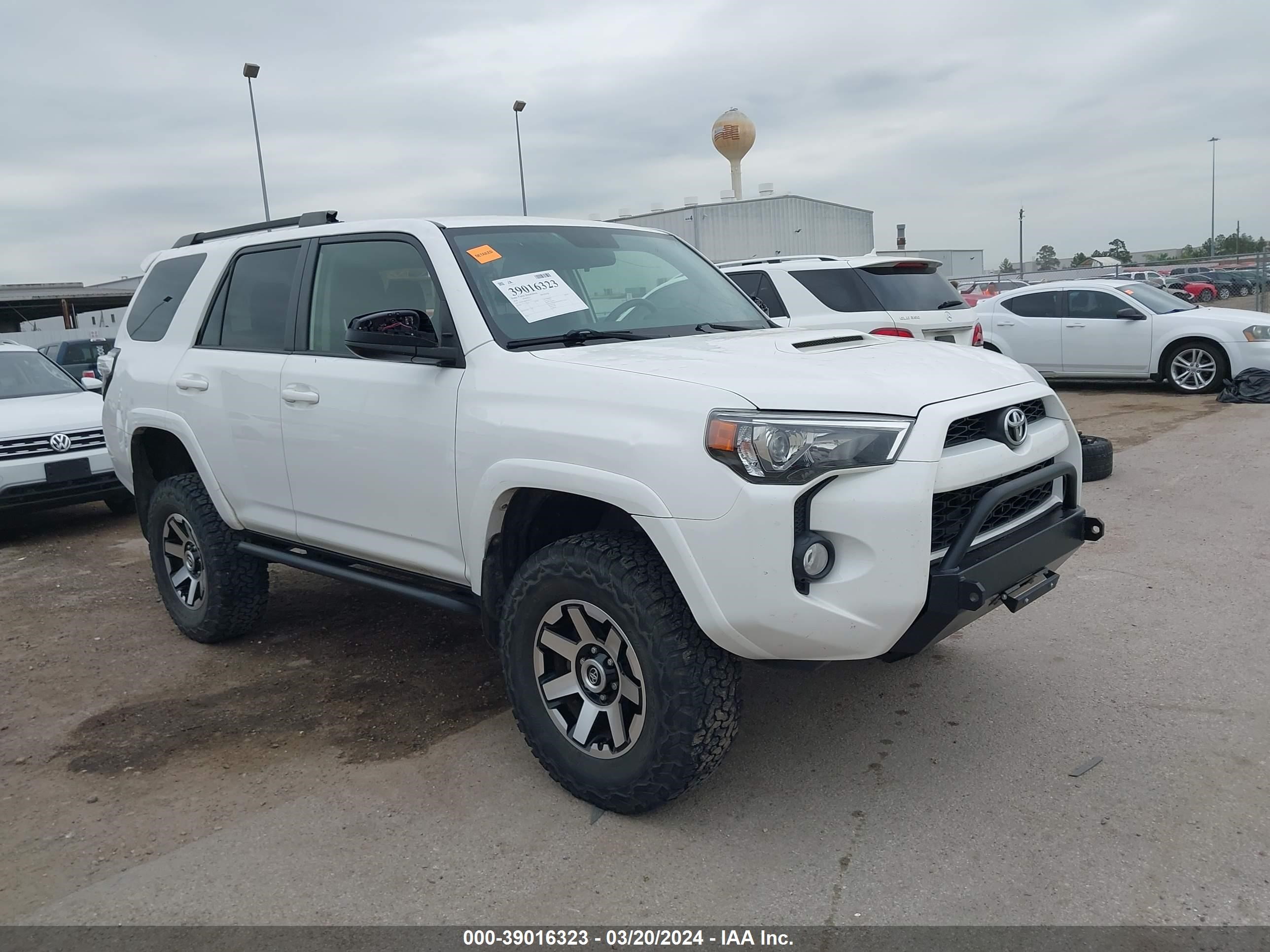 TOYOTA 4RUNNER 2018 jtebu5jr7j5506755