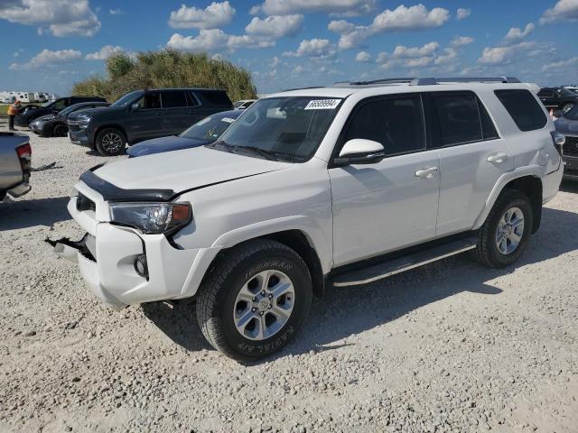 TOYOTA 4RUNNER SR 2018 jtebu5jr7j5521563