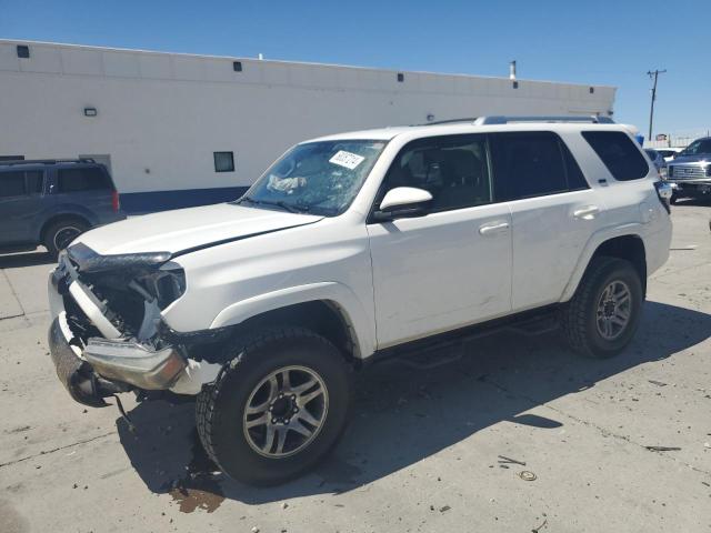 TOYOTA 4RUNNER SR 2018 jtebu5jr8j5570951