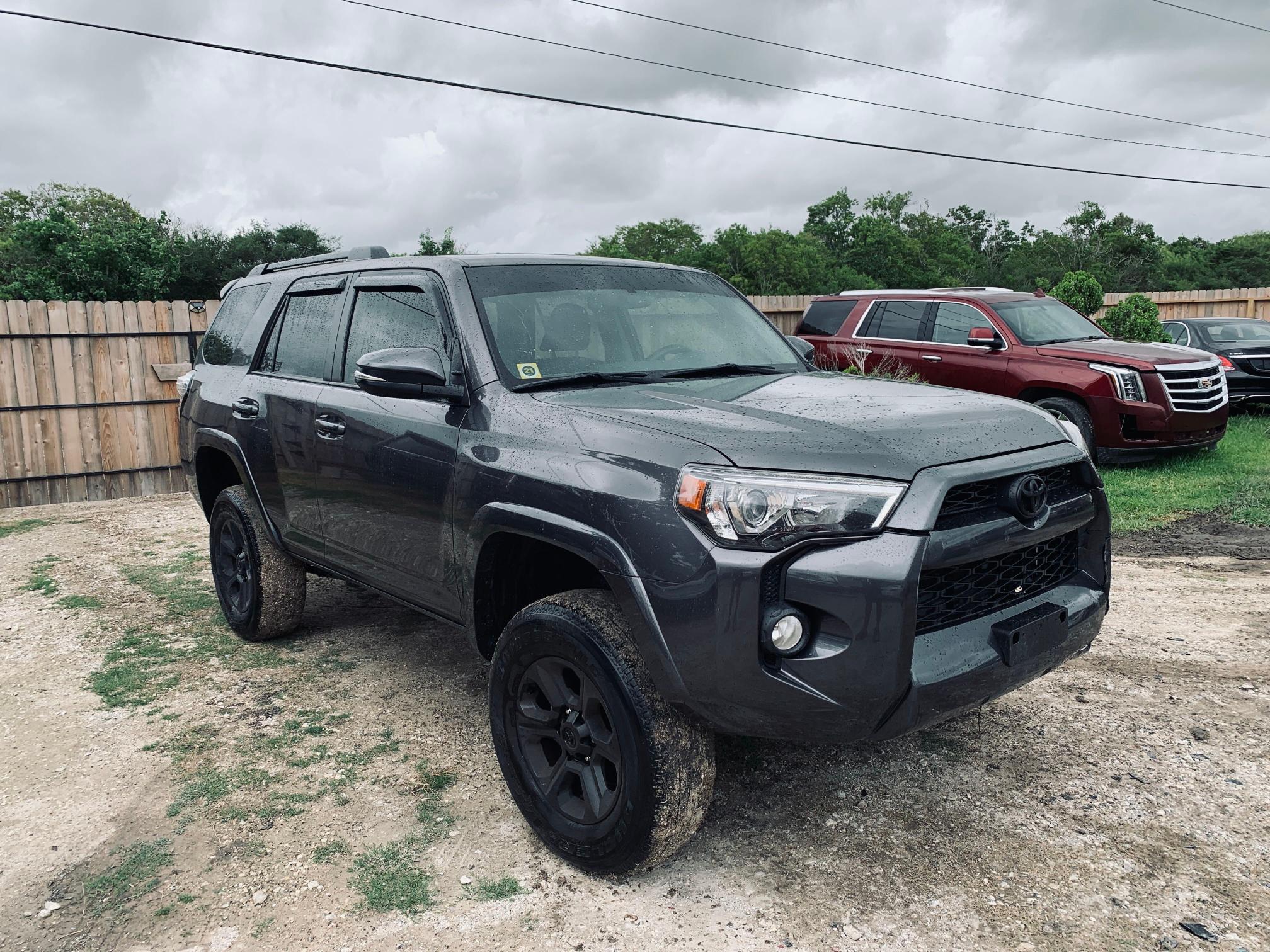 TOYOTA 4RUNNER SR 2018 jtebu5jrxj5510511