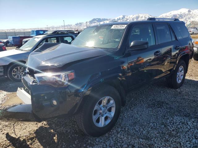 TOYOTA 4RUNNER SR 2022 jteeu5jr2n5265481