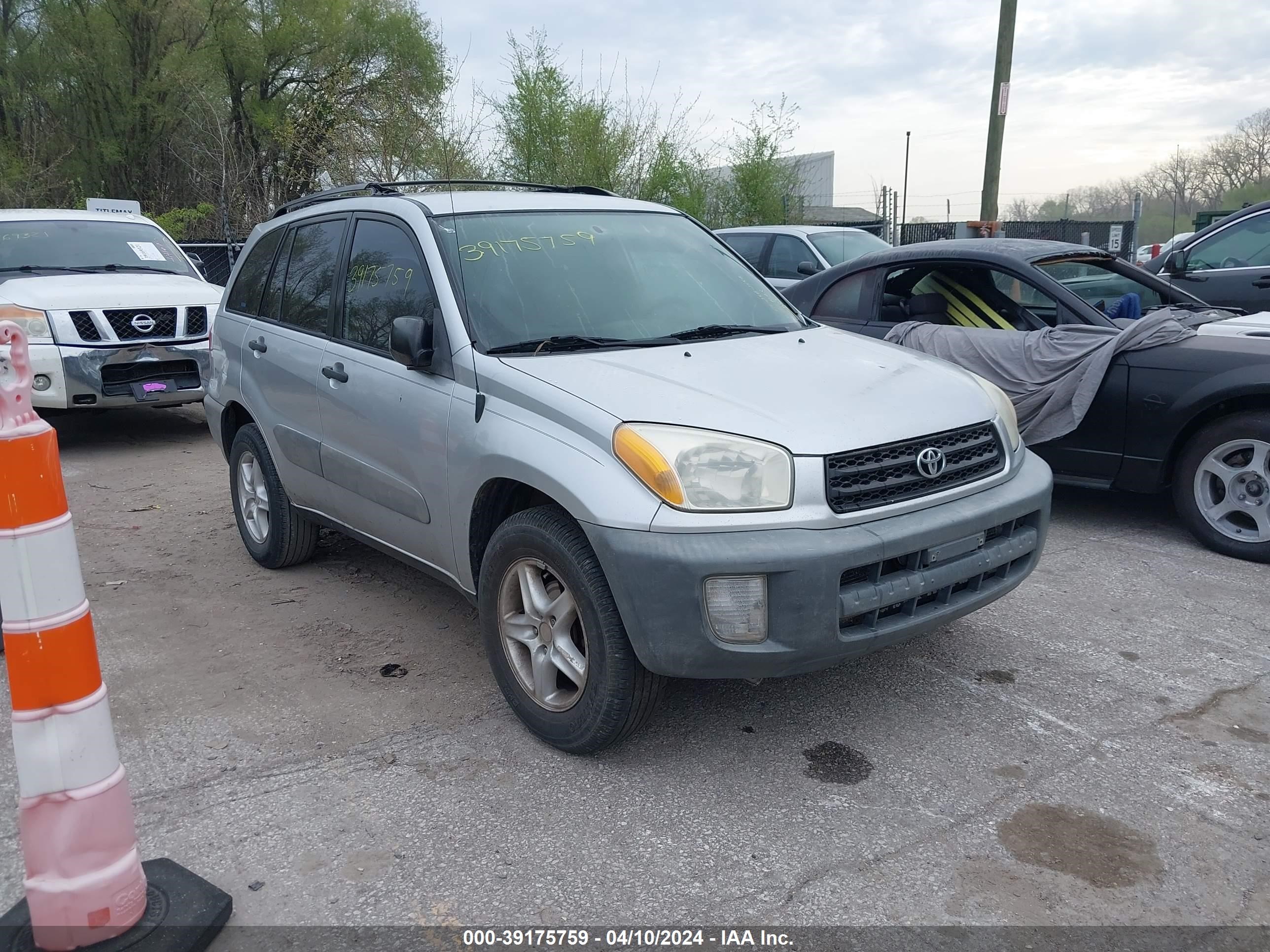 TOYOTA RAV 4 2001 jtegh20v110003145