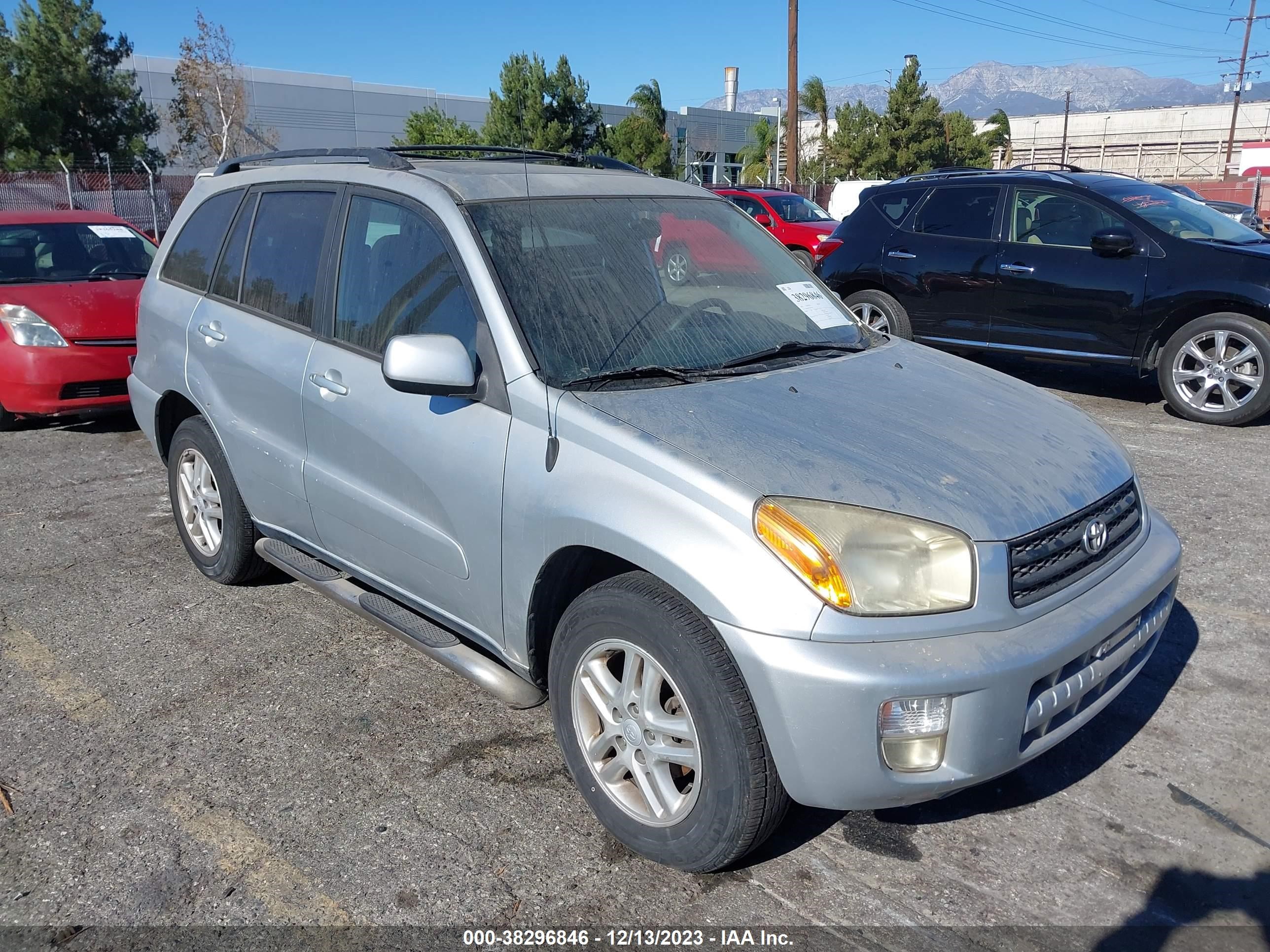 TOYOTA RAV 4 2003 jtegh20v330113021