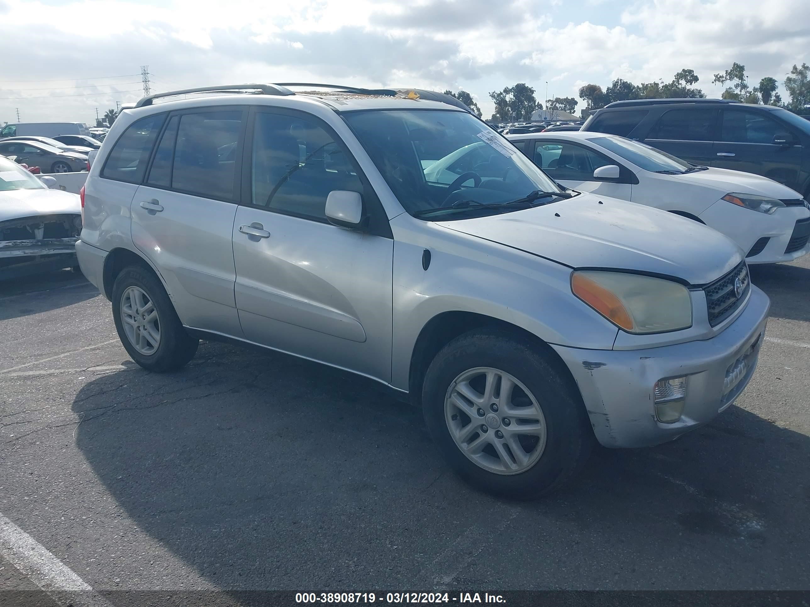 TOYOTA RAV 4 2002 jtegh20v520053614