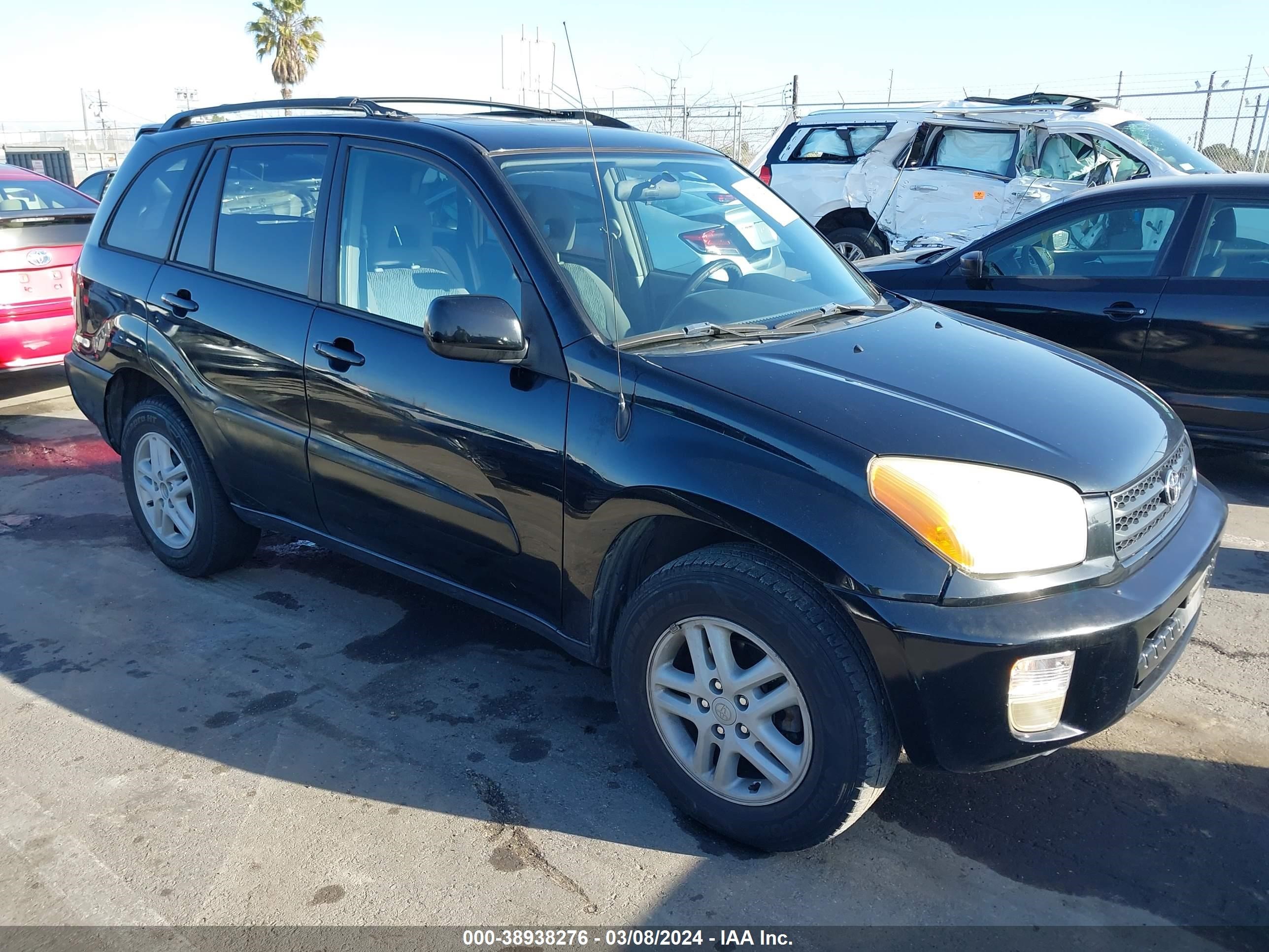 TOYOTA RAV 4 2002 jtegh20v520067660