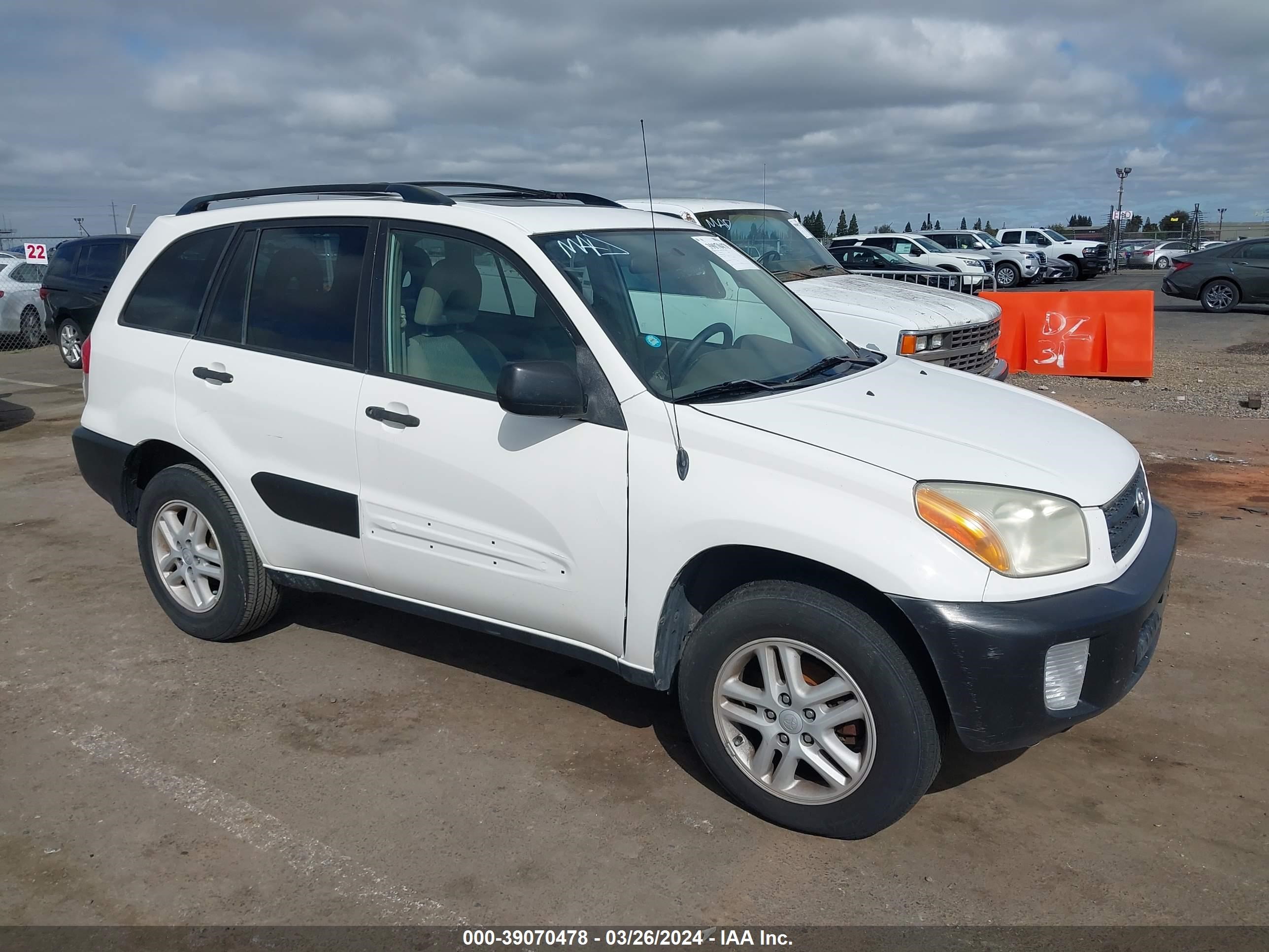 TOYOTA RAV 4 2001 jtegh20vx10022230