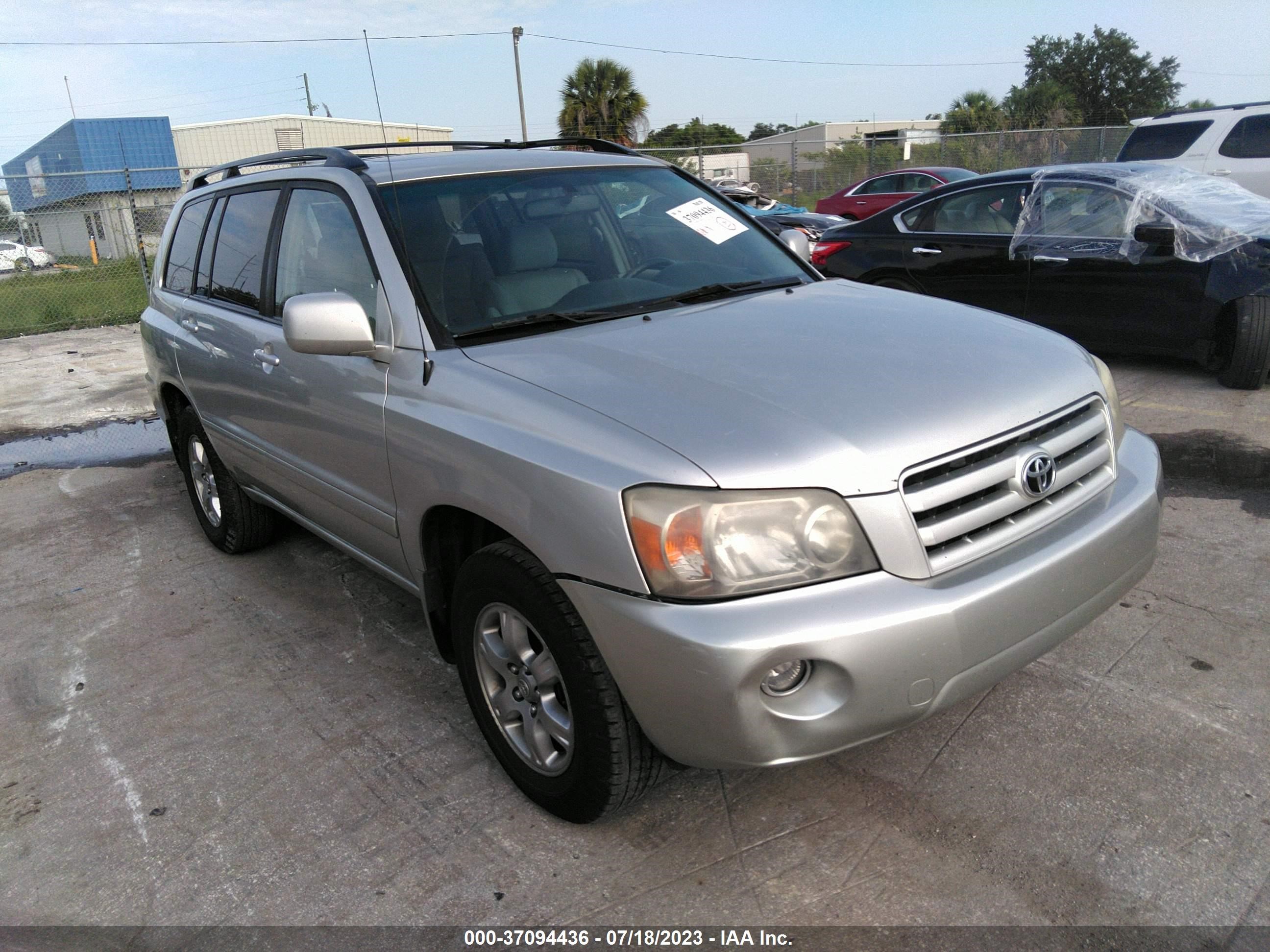 TOYOTA HIGHLANDER 2006 jtegp21a560117221