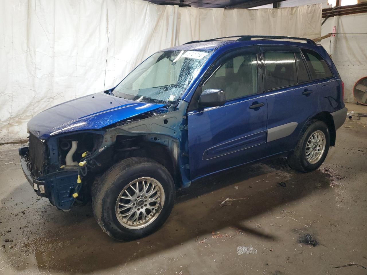 TOYOTA RAV 4 2004 jtehd20v046011870