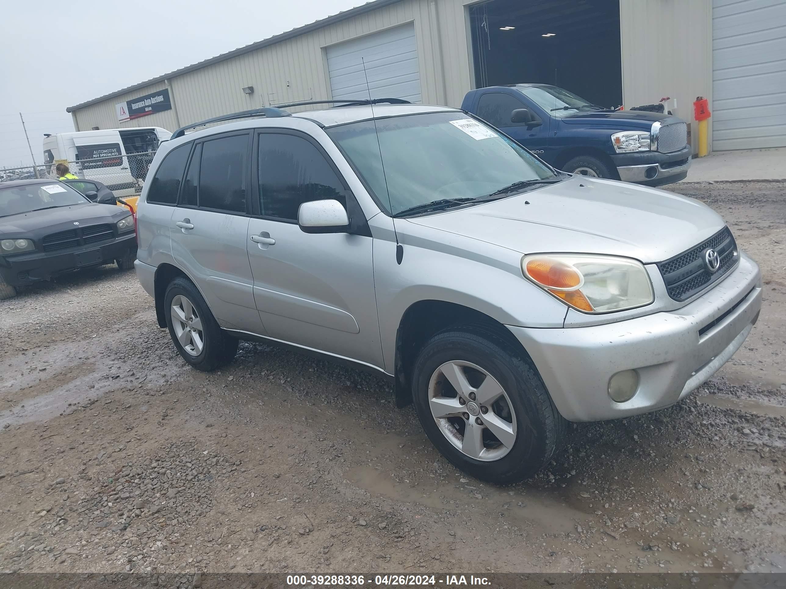 TOYOTA RAV 4 2005 jtehd20v256025559