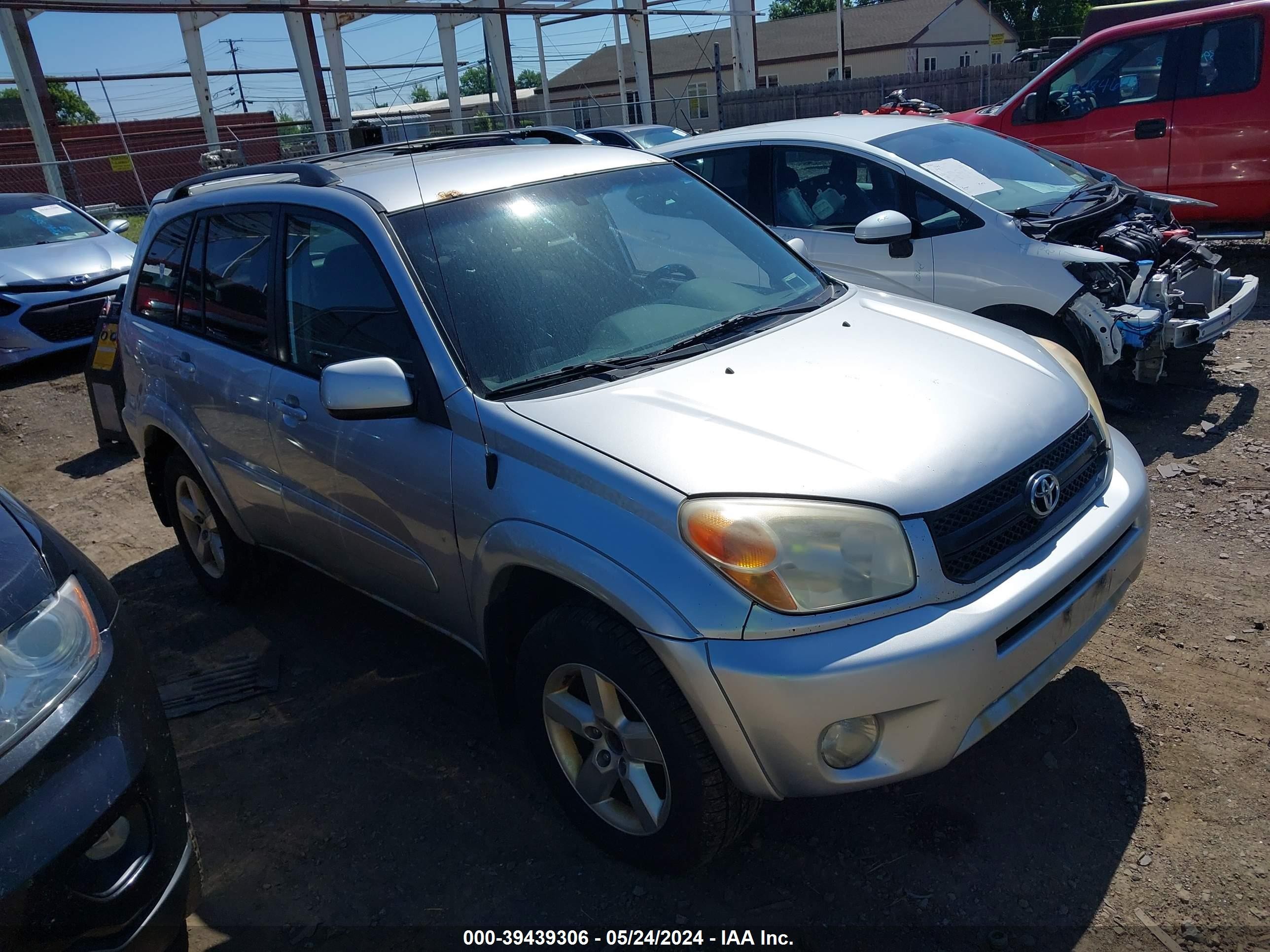 TOYOTA RAV 4 2005 jtehd20v356038644