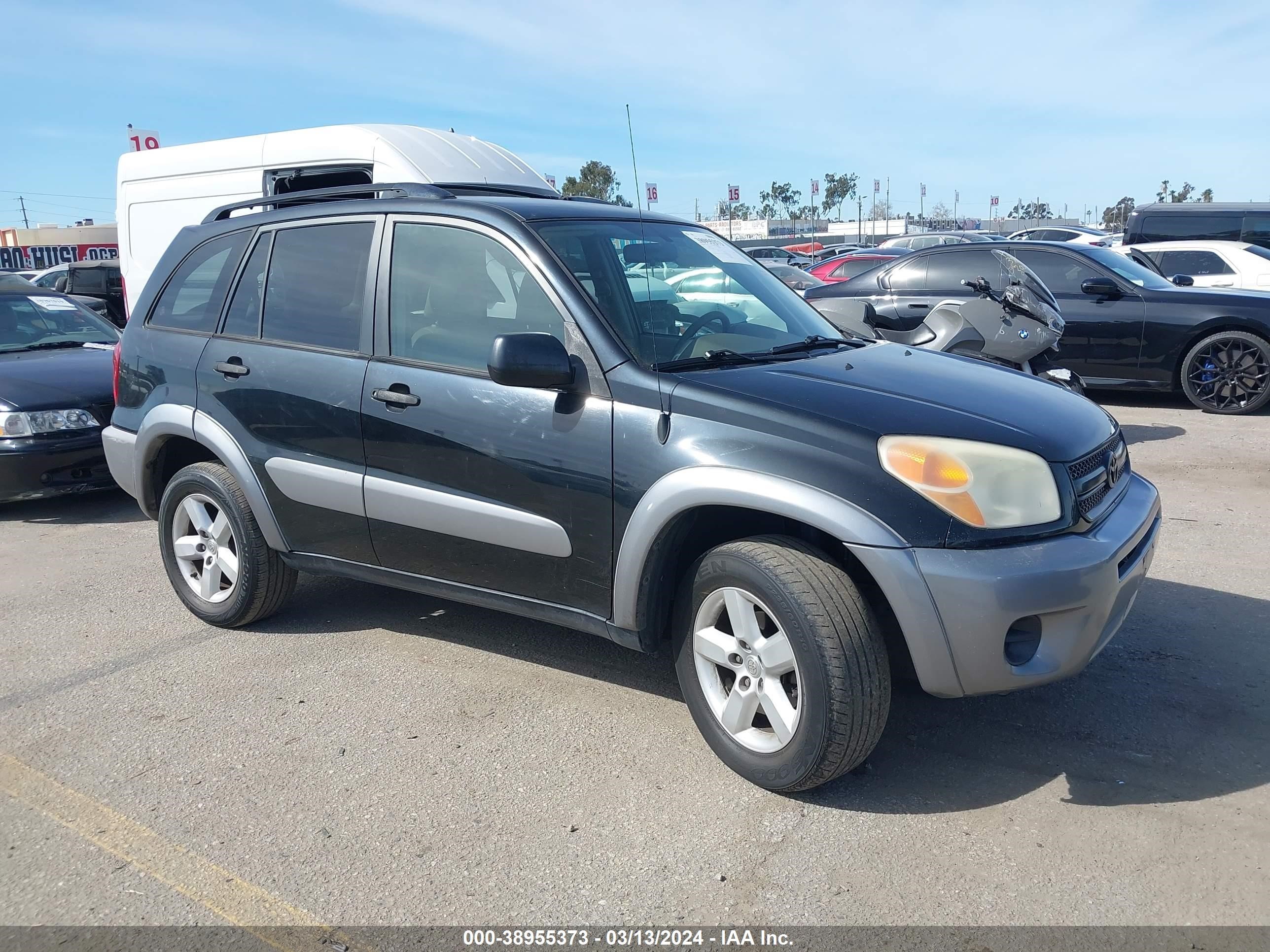 TOYOTA RAV 4 2005 jtehd20v556038810