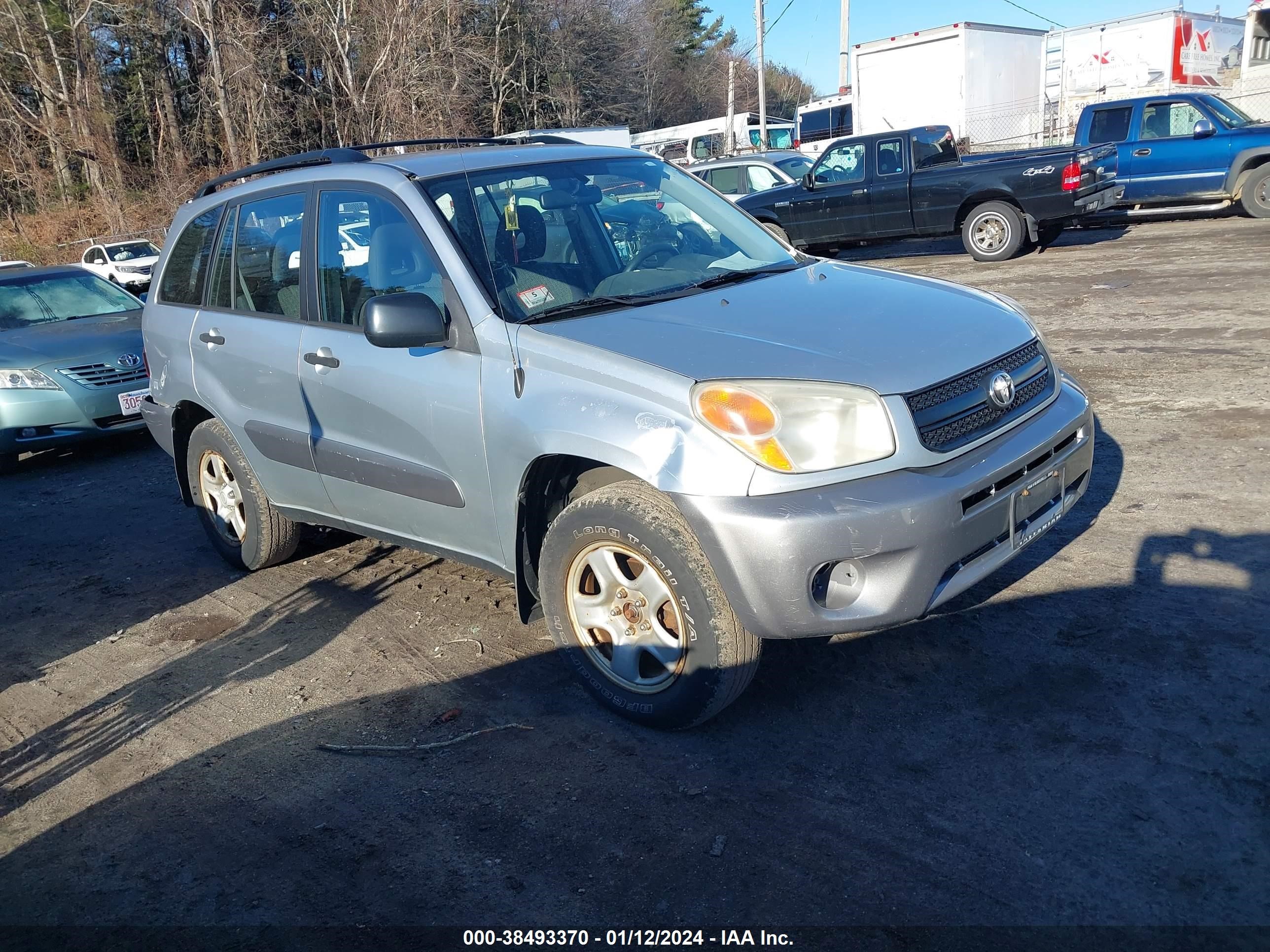 TOYOTA RAV 4 2005 jtehd20vx56023803