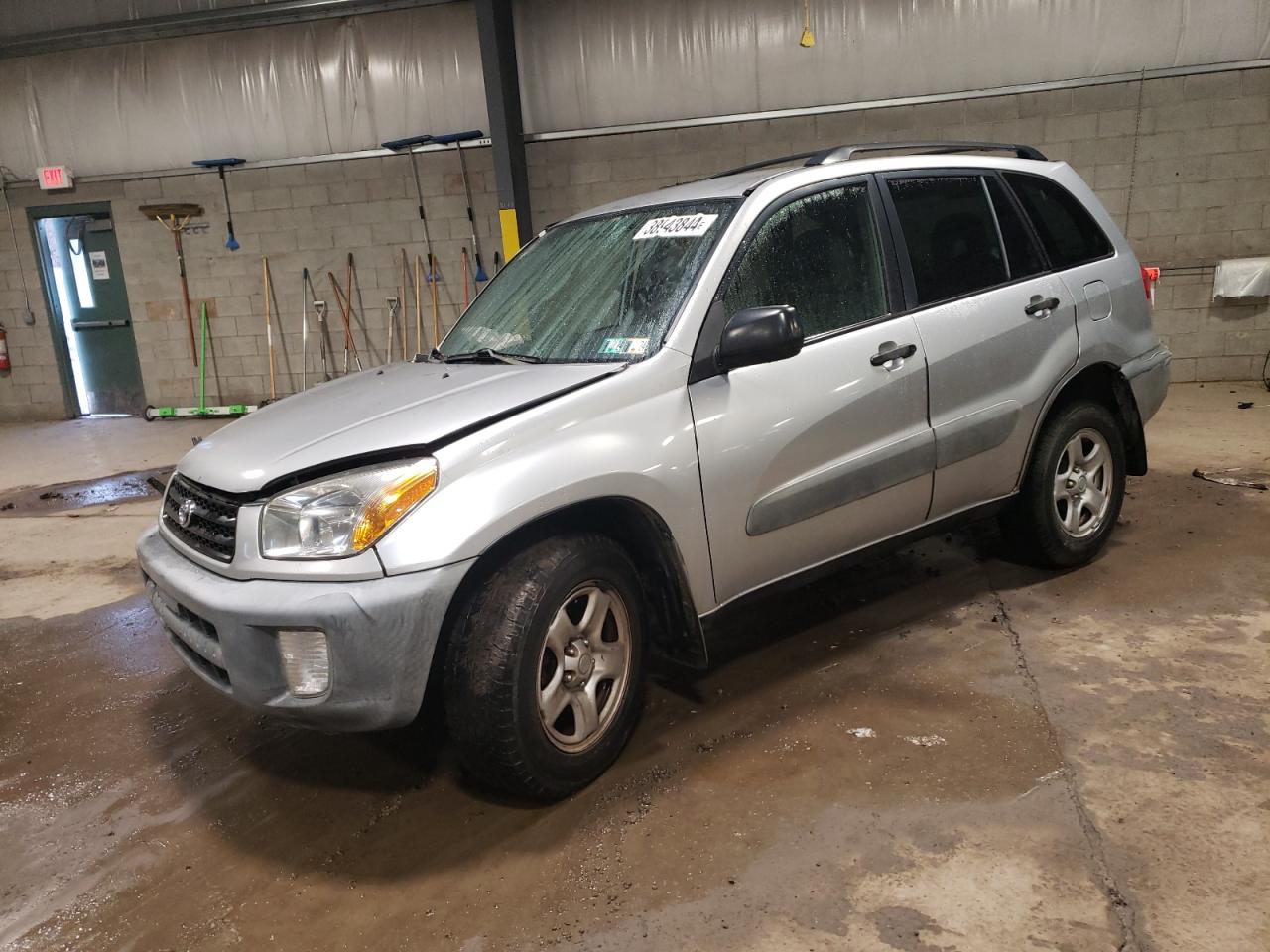 TOYOTA RAV 4 2001 jtehh20v310128197