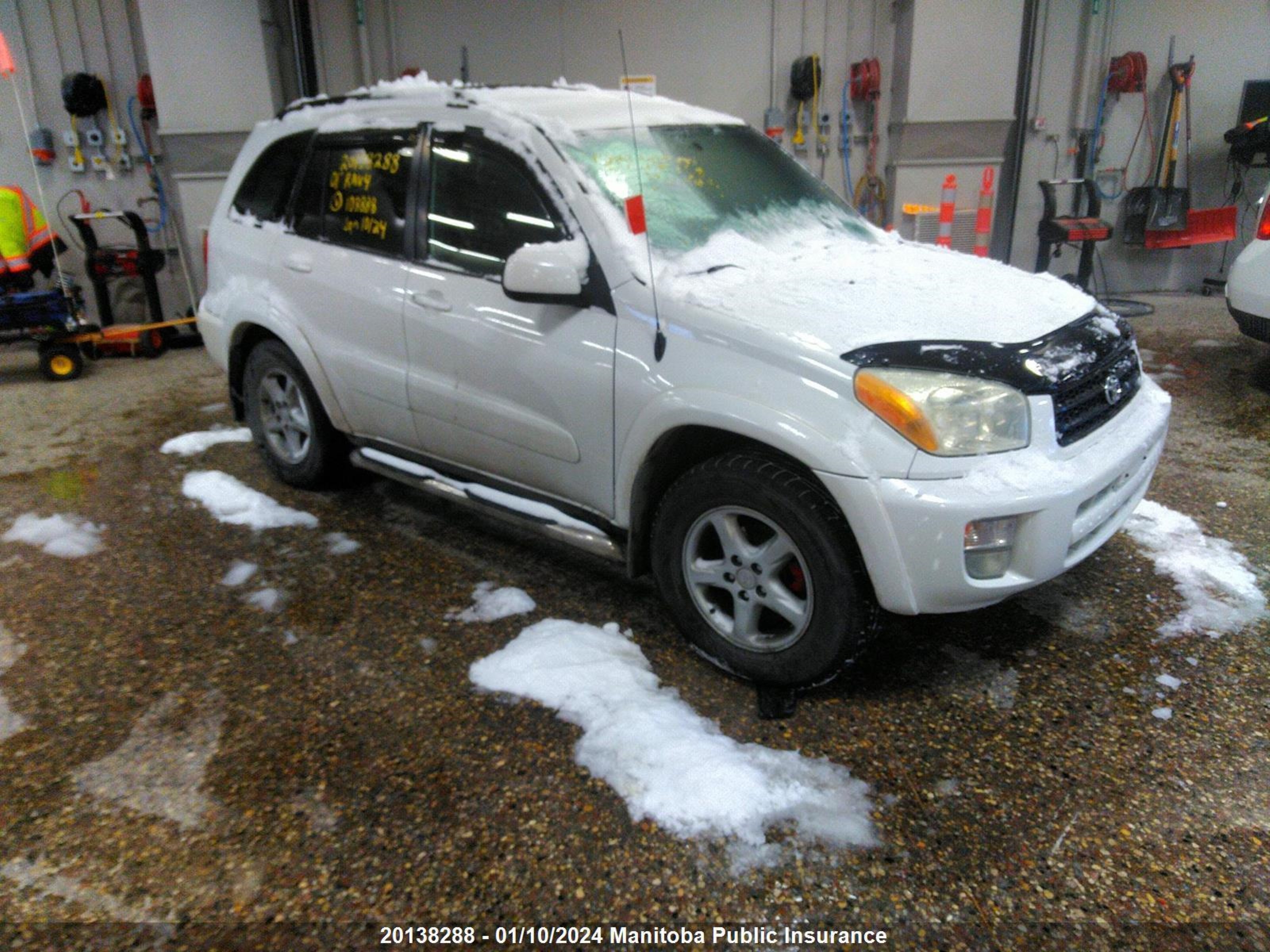 TOYOTA RAV 4 2001 jtehh20v710108888