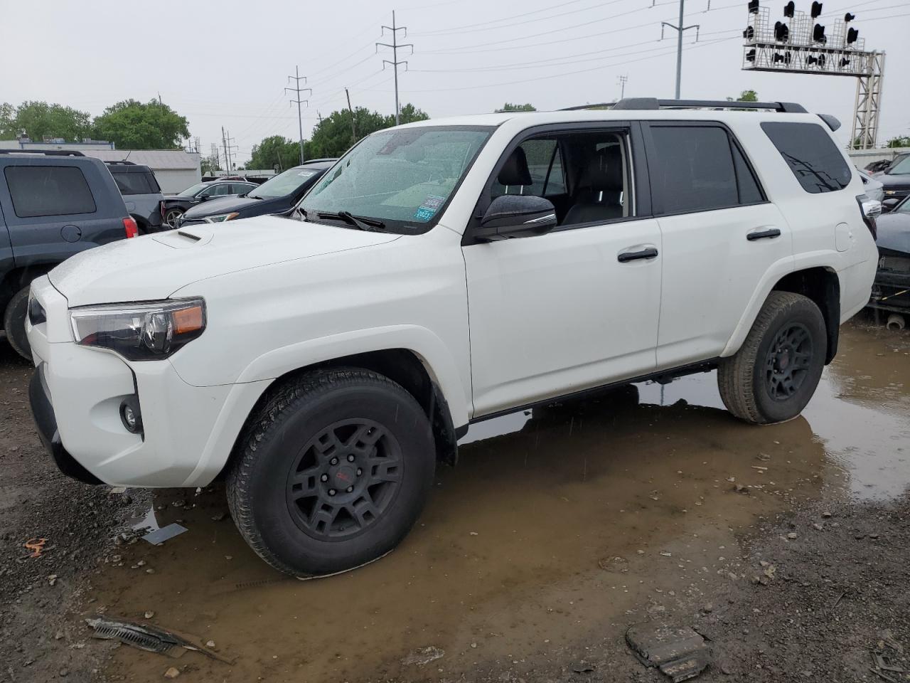 TOYOTA 4RUNNER 2021 jtehu5jr1m5940555