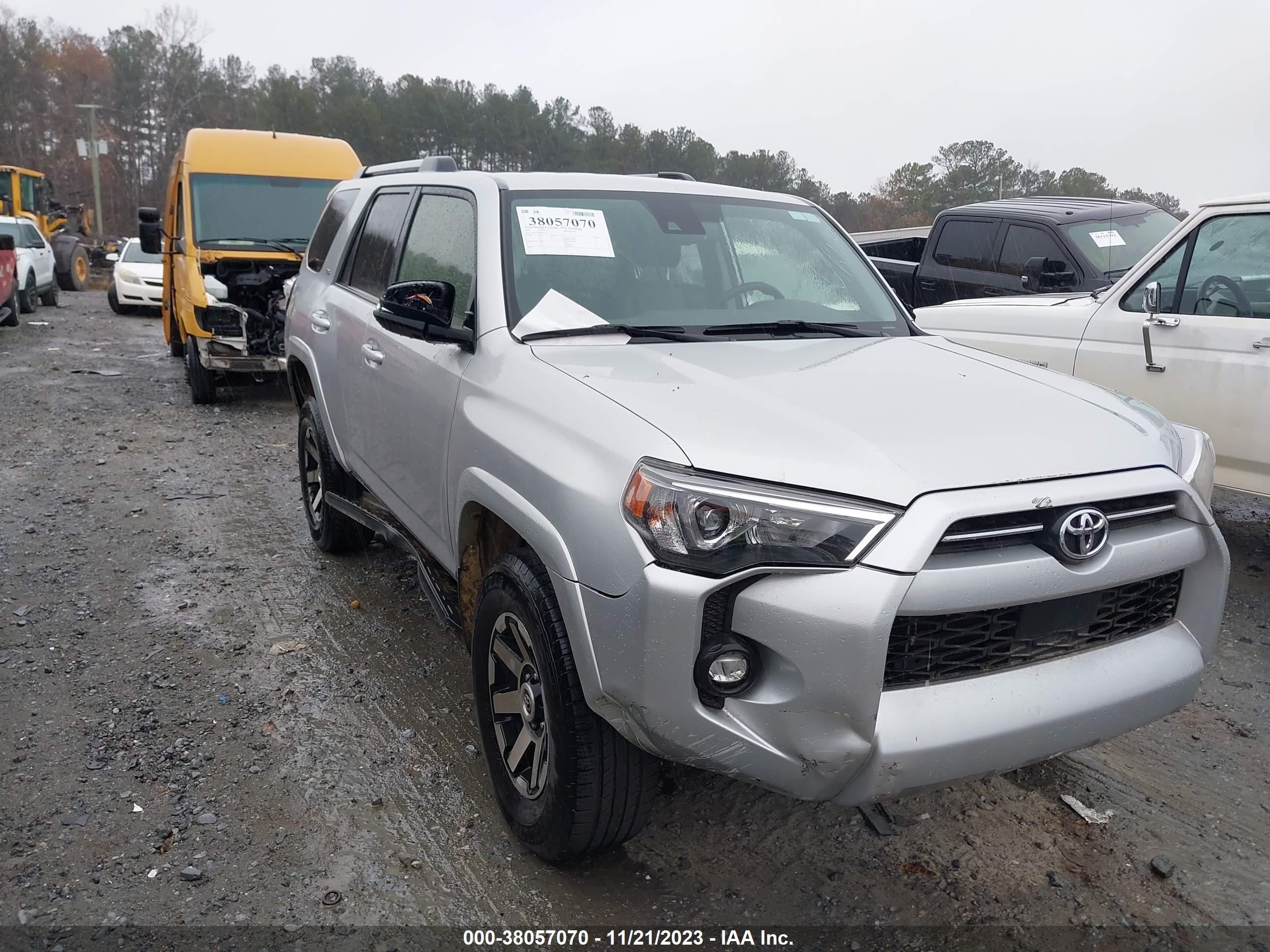 TOYOTA 4RUNNER 2023 jtenu5jr7p6124757