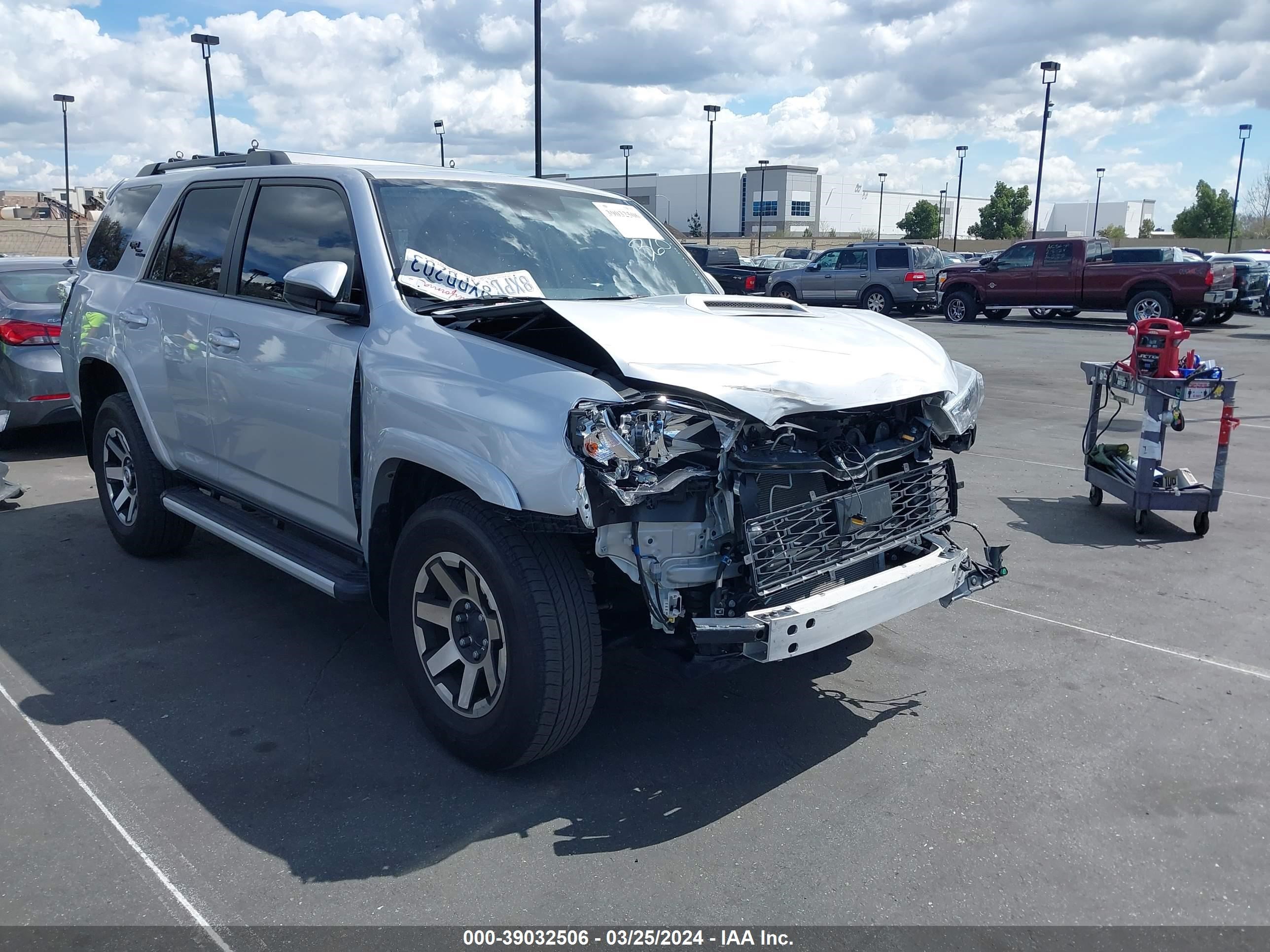 TOYOTA 4RUNNER 2021 jtepu5jr4m5949536