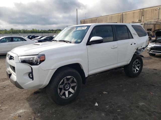 TOYOTA 4RUNNER SR 2022 jtepu5jr4n5991383