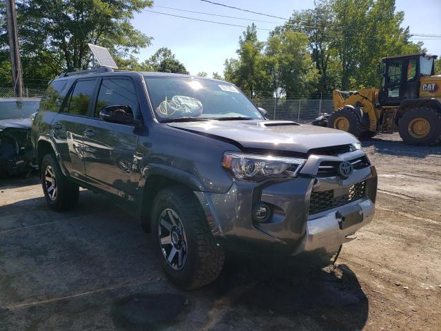 TOYOTA 4RUNNER SR 2022 jteru5jr1n6027763