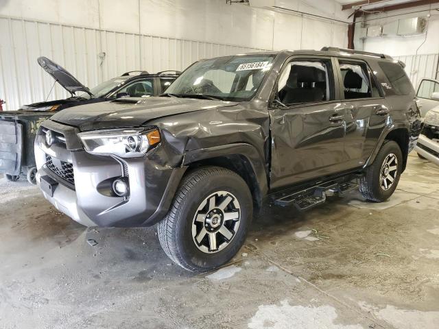 TOYOTA 4RUNNER SR 2022 jteru5jr3n6068296