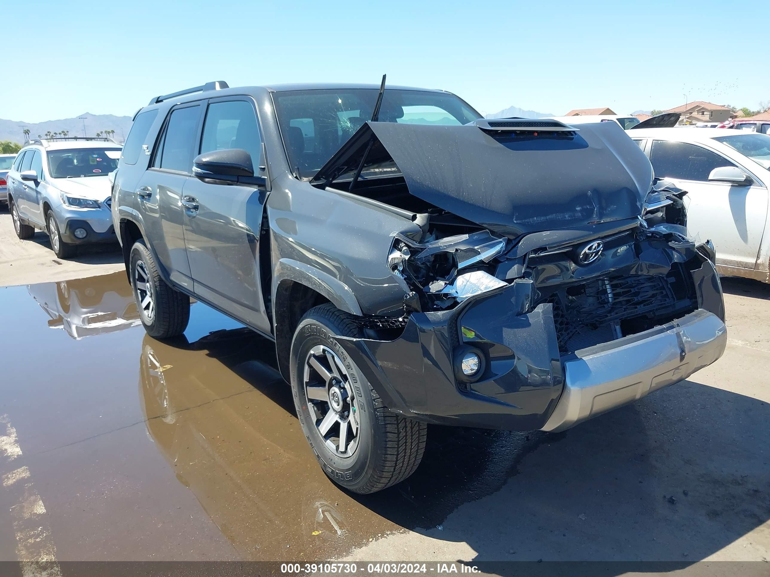 TOYOTA 4RUNNER 2024 jteru5jr8r6229179