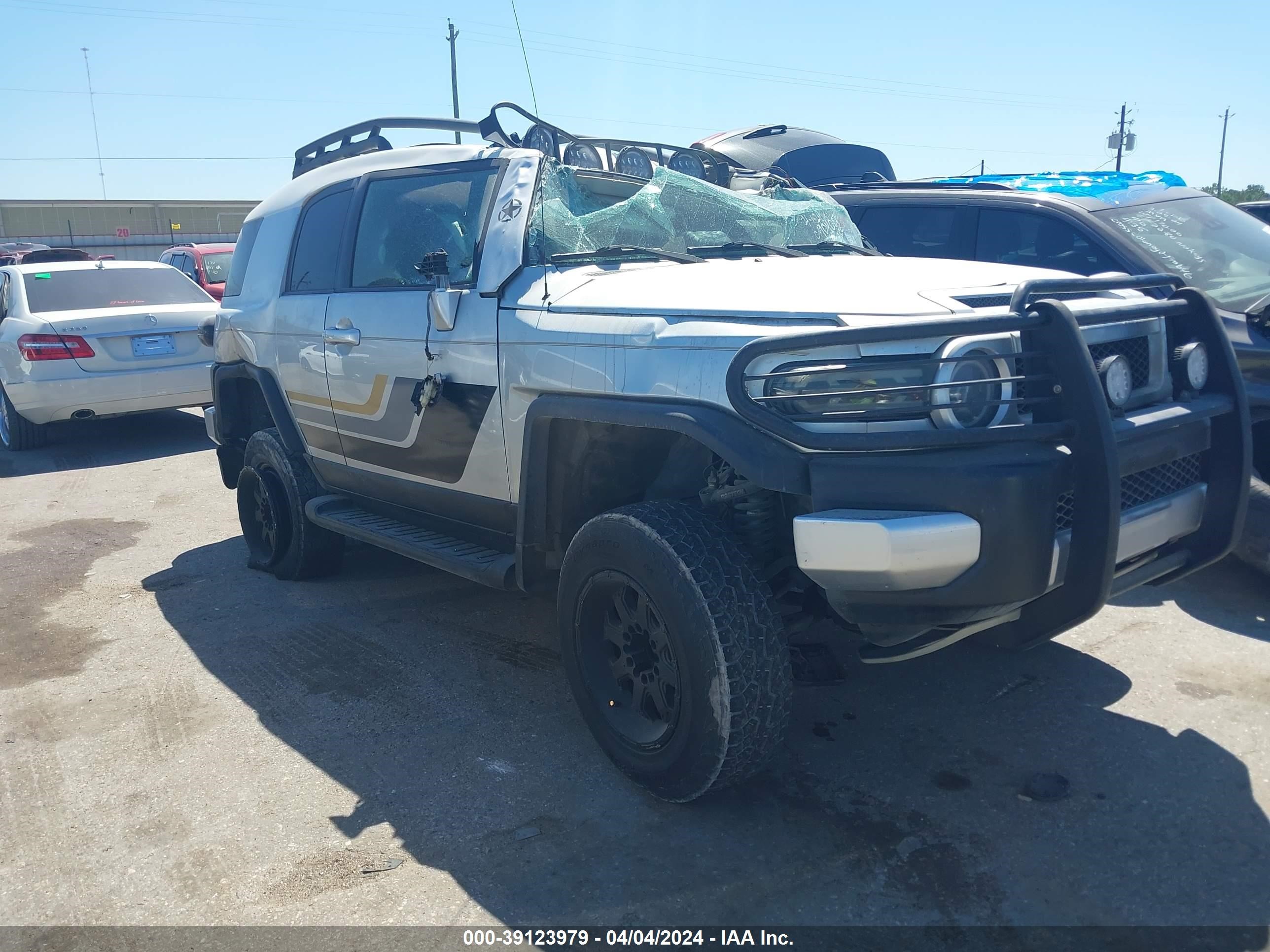 TOYOTA FJ CRUISER 2007 jtezu11f470014686