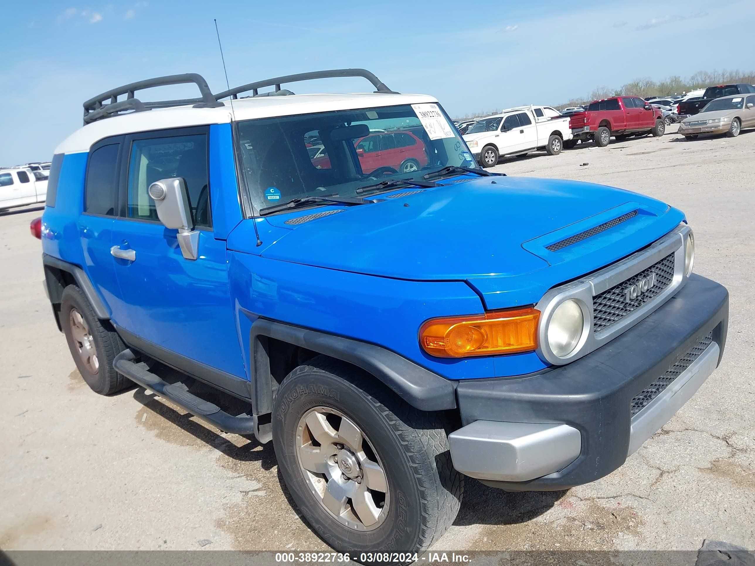 TOYOTA FJ CRUISER 2007 jtezu11f870008664