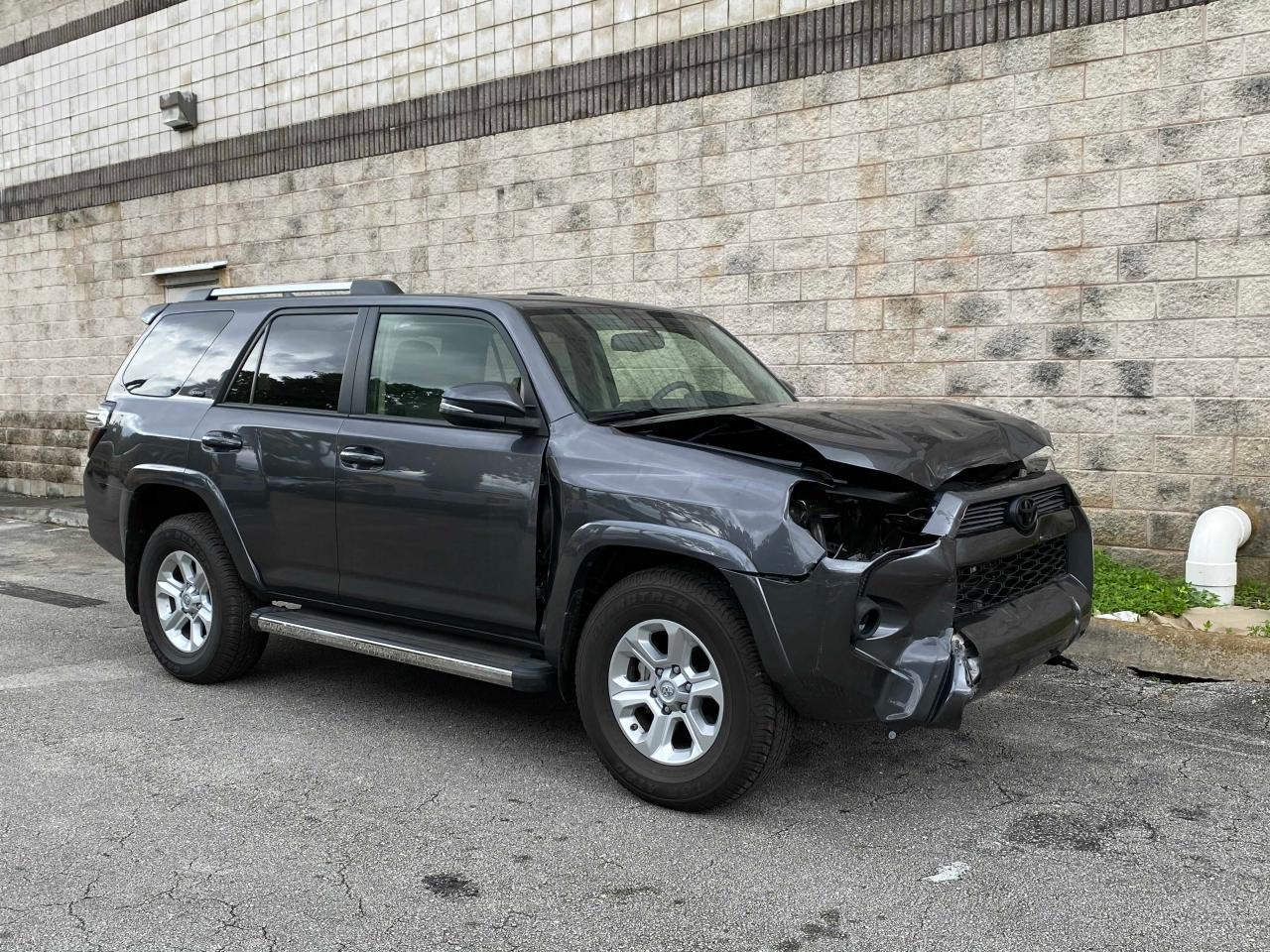 TOYOTA 4RUNNER SR 2019 jtezu5jr0k5212954