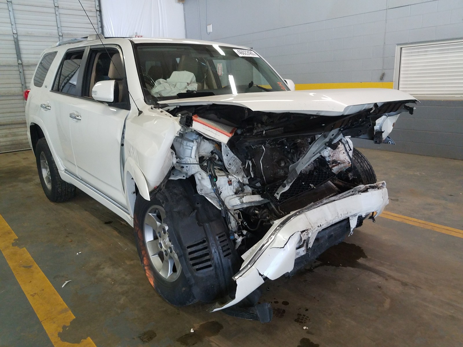 TOYOTA 4RUNNER SR 2011 jtezu5jr3b5021920