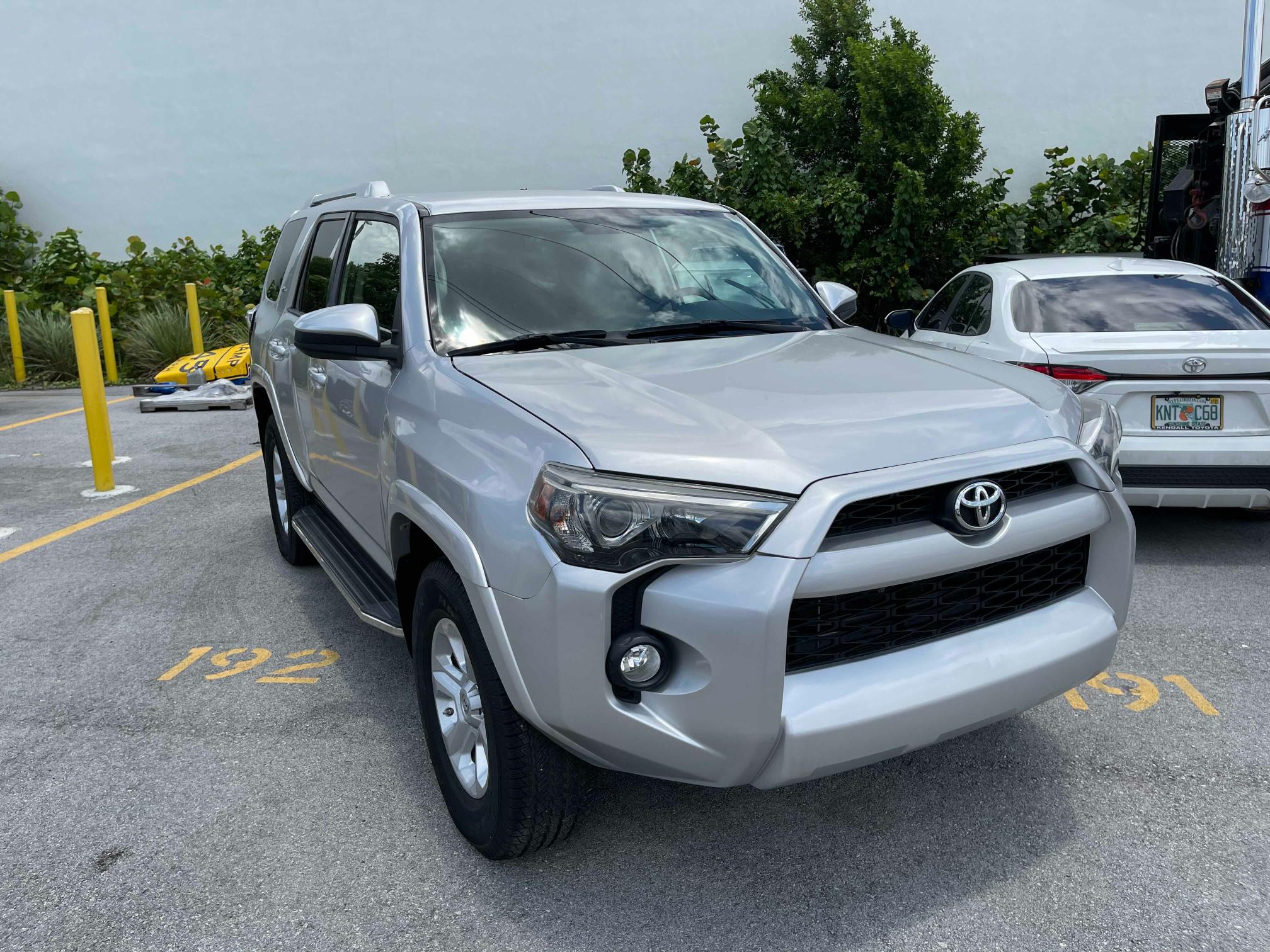 TOYOTA 4RUNNER SR 2018 jtezu5jr4j5175180