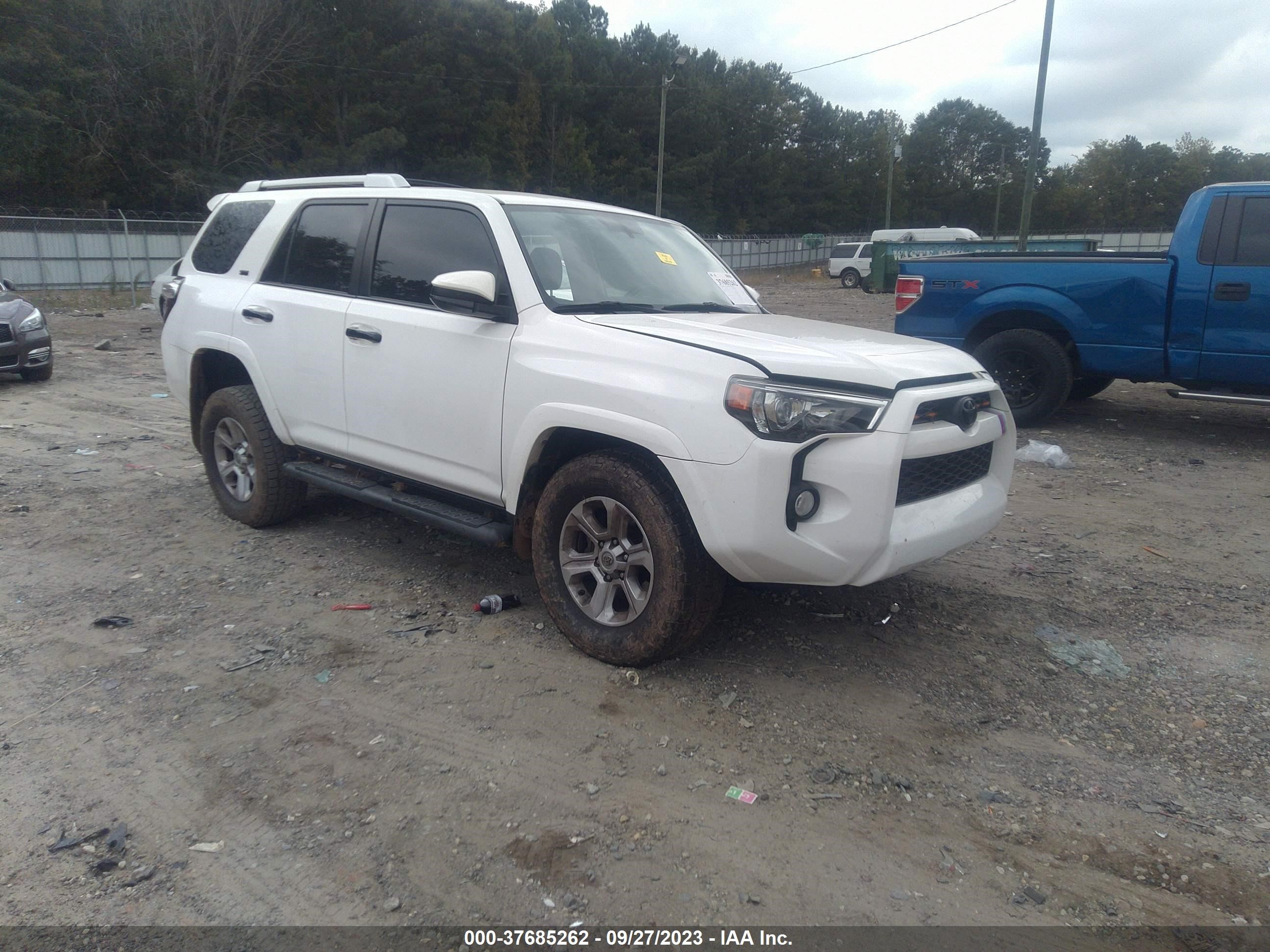 TOYOTA 4RUNNER 2018 jtezu5jr5j5181280