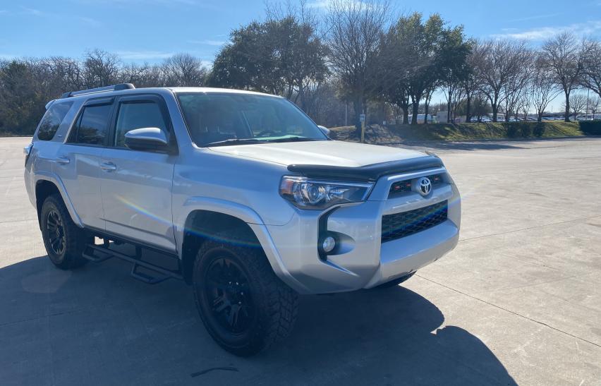 TOYOTA 4RUNNER SR 2019 jtezu5jr7k5193366