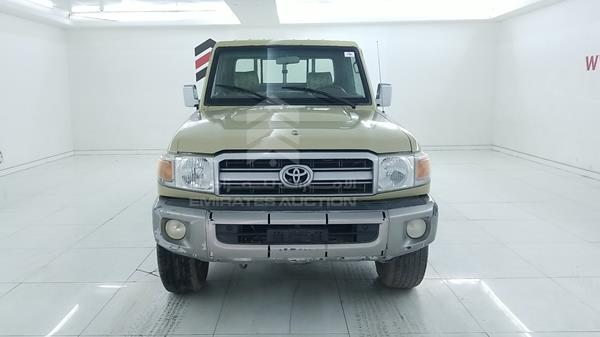 TOYOTA LAND CRUISER 2011 jtflu73j4b4514144