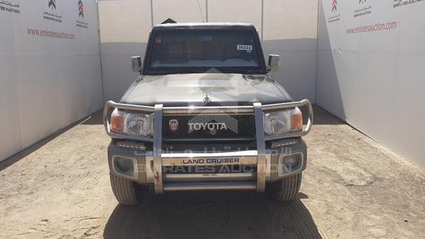 TOYOTA LAND CRUISER 2011 jtflu73j9b4514057