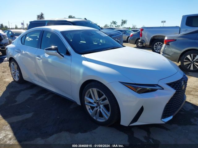 LEXUS IS 300 2022 jthaa1d20n5121977